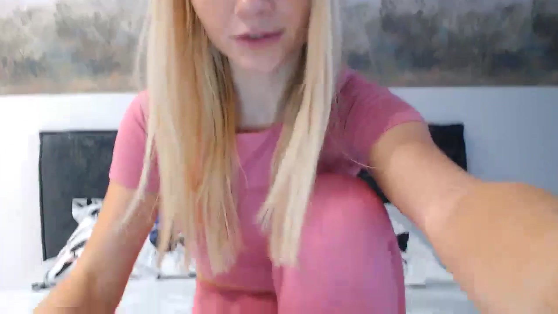 Gallery image thumbnail from bridetobe's myfreecams stream on, 01/19/2024, 06:50 image 19 of 20