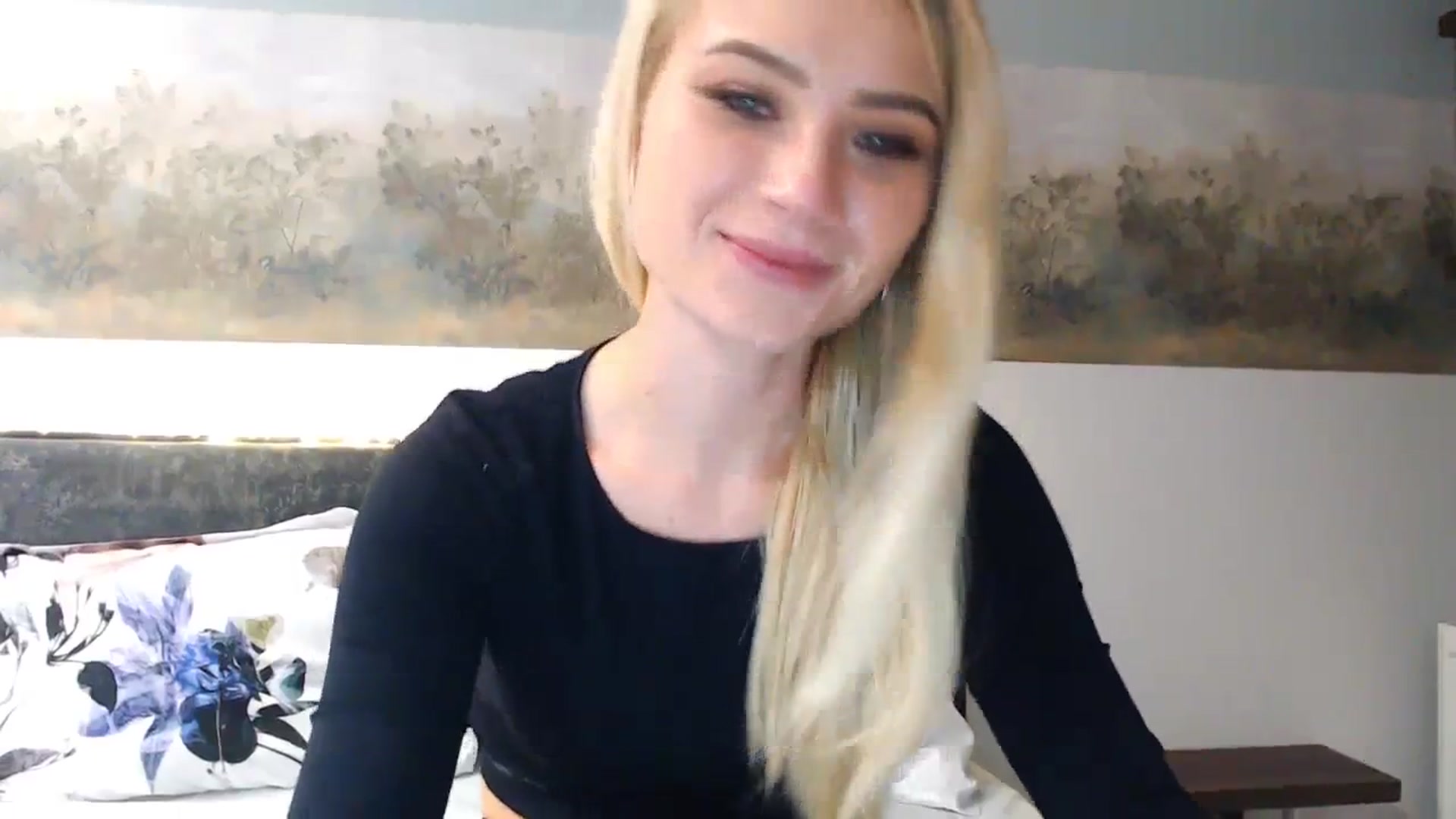 Gallery image thumbnail from bridetobe's myfreecams stream on, 01/20/2024, 01:44 image 12 of 20