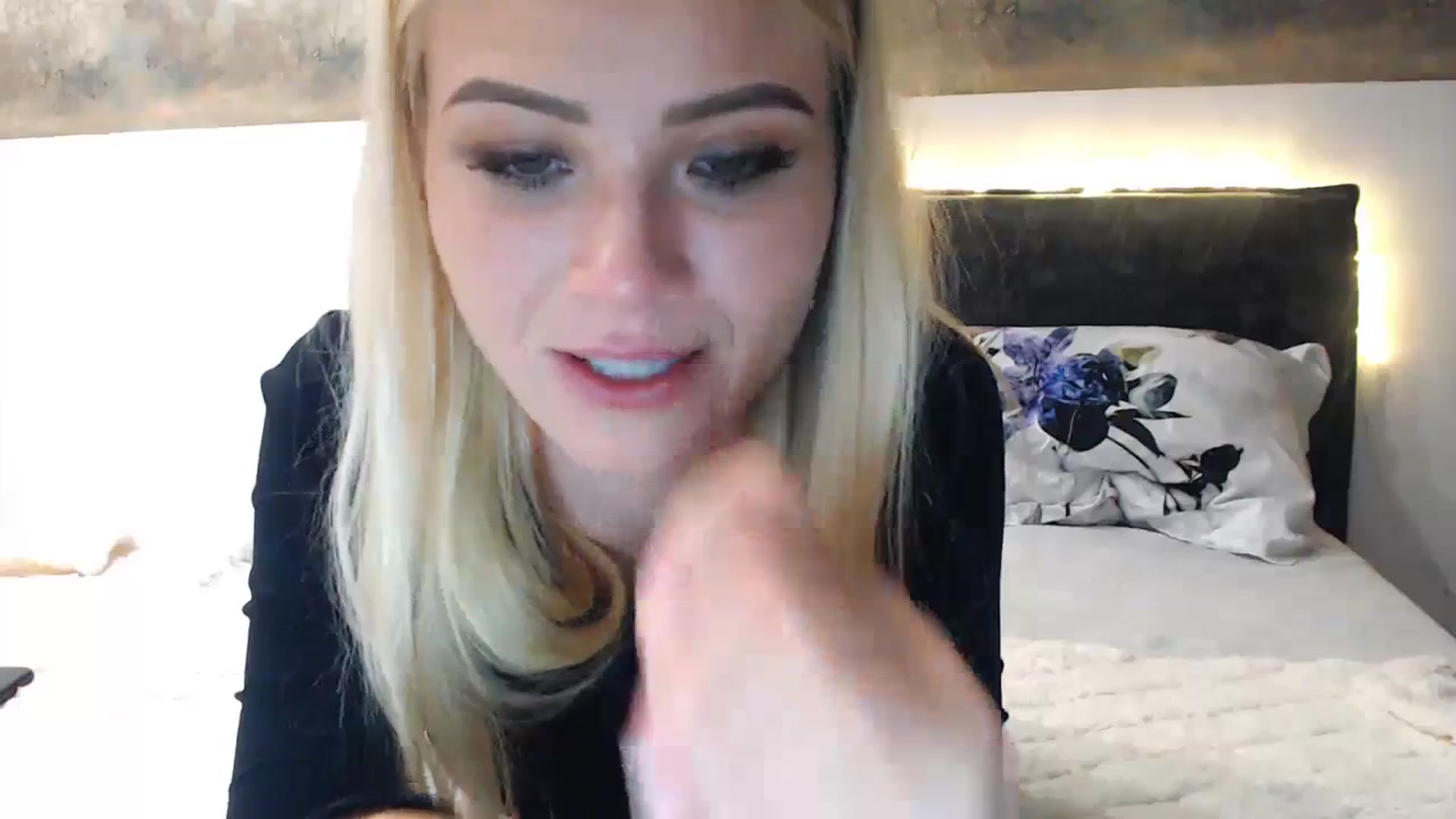 Gallery image thumbnail from bridetobe's myfreecams stream on, 01/20/2024, 01:44 image 7 of 20