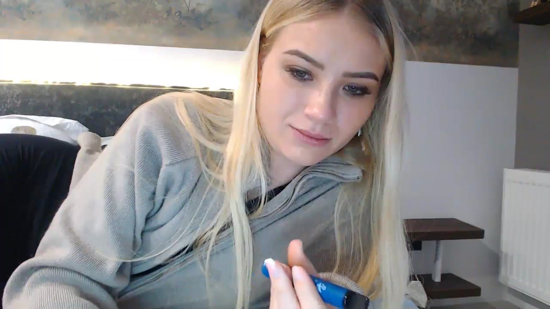 Gallery image thumbnail from bridetobe's myfreecams stream on, 01/20/2024, 06:23 image 2 of 20