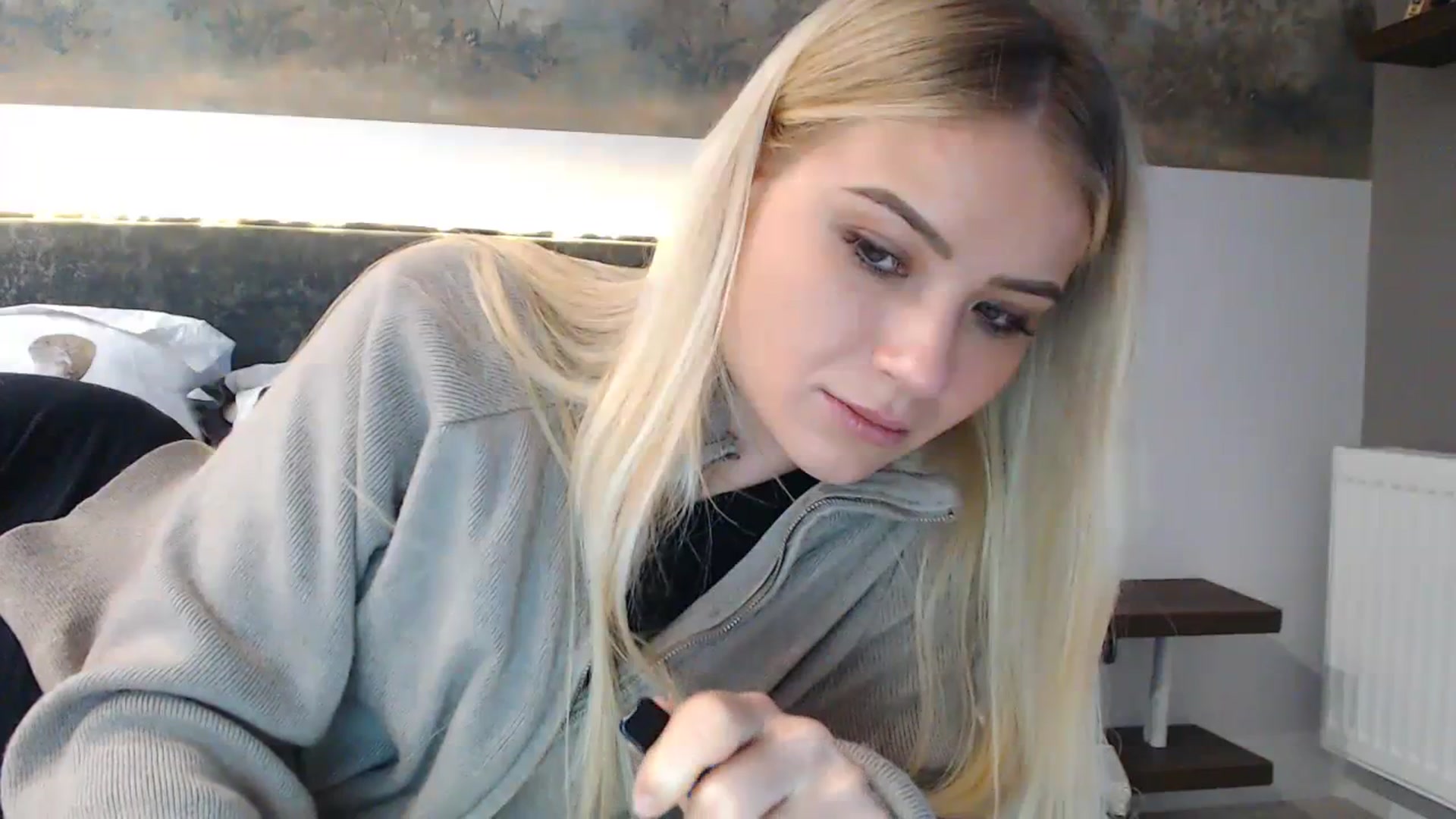 Gallery image thumbnail from bridetobe's myfreecams stream on, 01/20/2024, 06:23 image 4 of 20