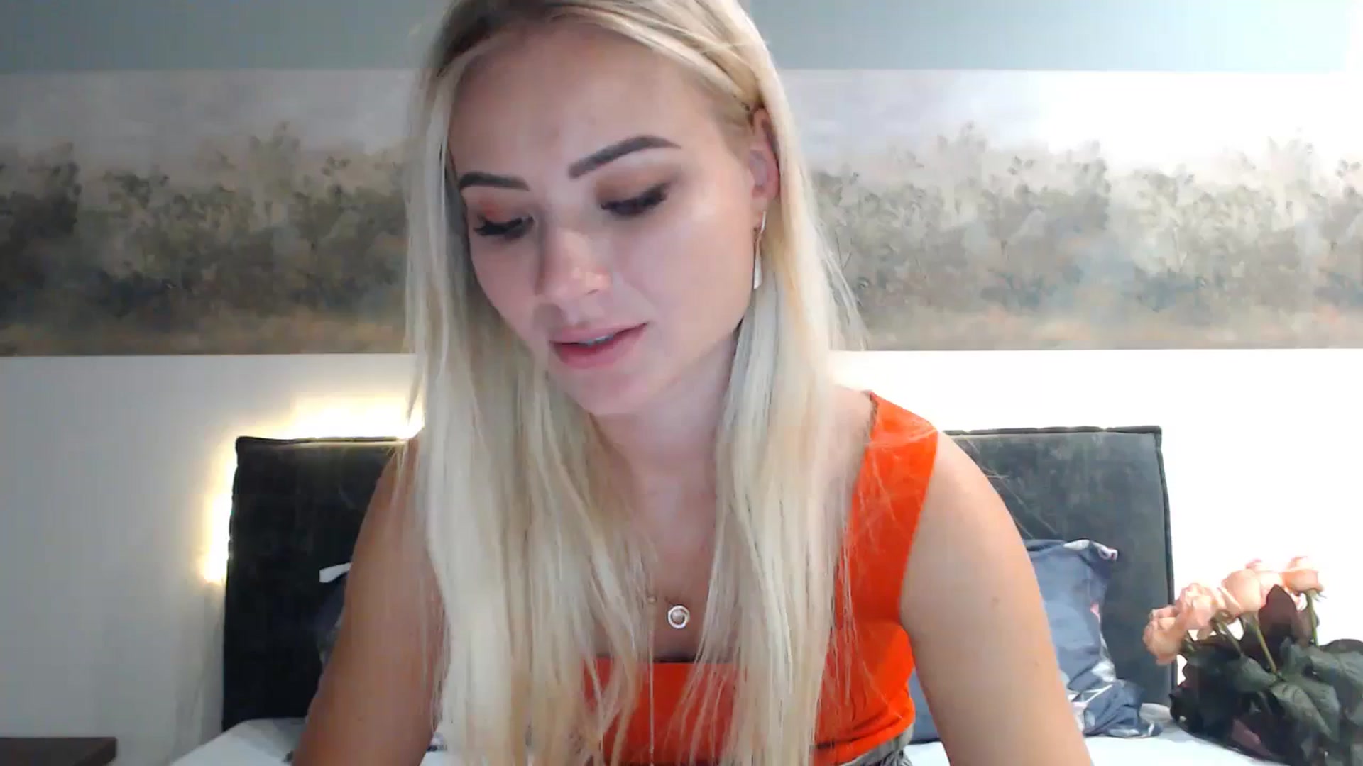 Gallery image thumbnail from bridetobe's myfreecams stream on, 02/11/2024, 02:24 image 6 of 20