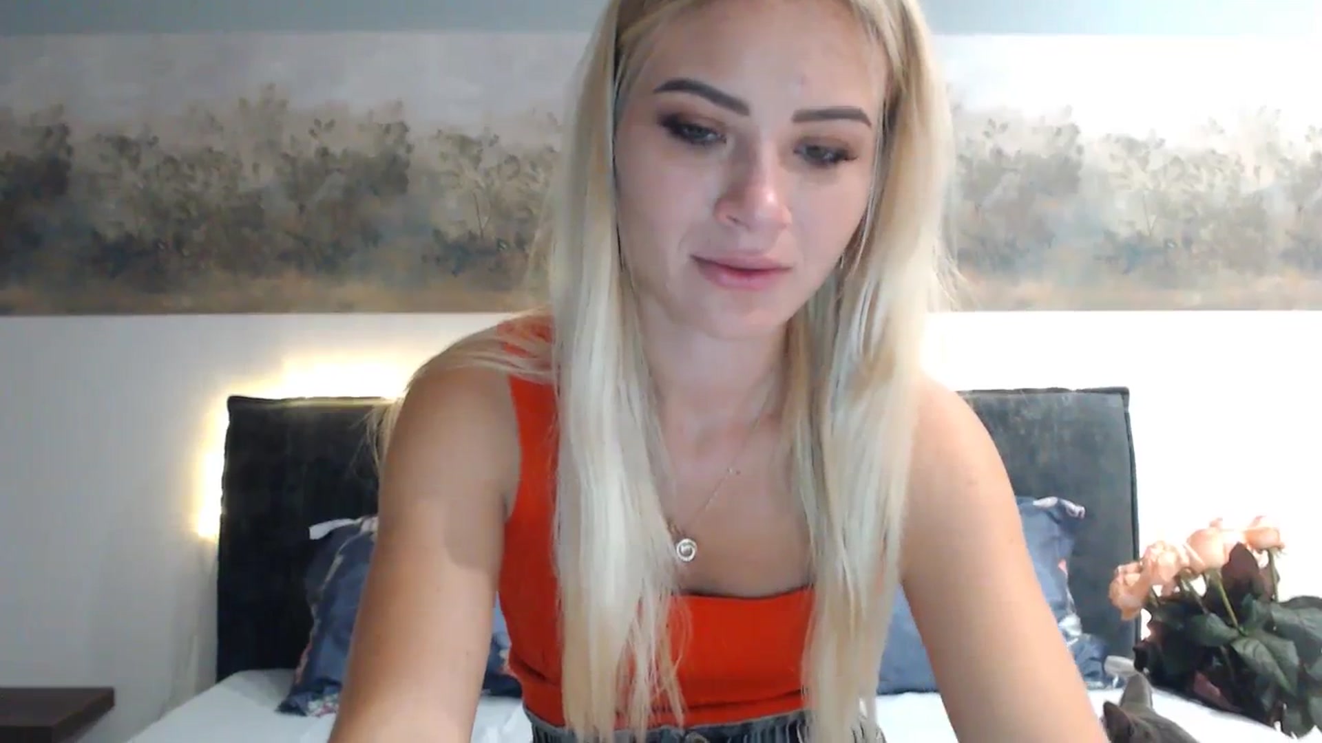 Gallery image thumbnail from bridetobe's myfreecams stream on, 02/11/2024, 02:24 image 13 of 20