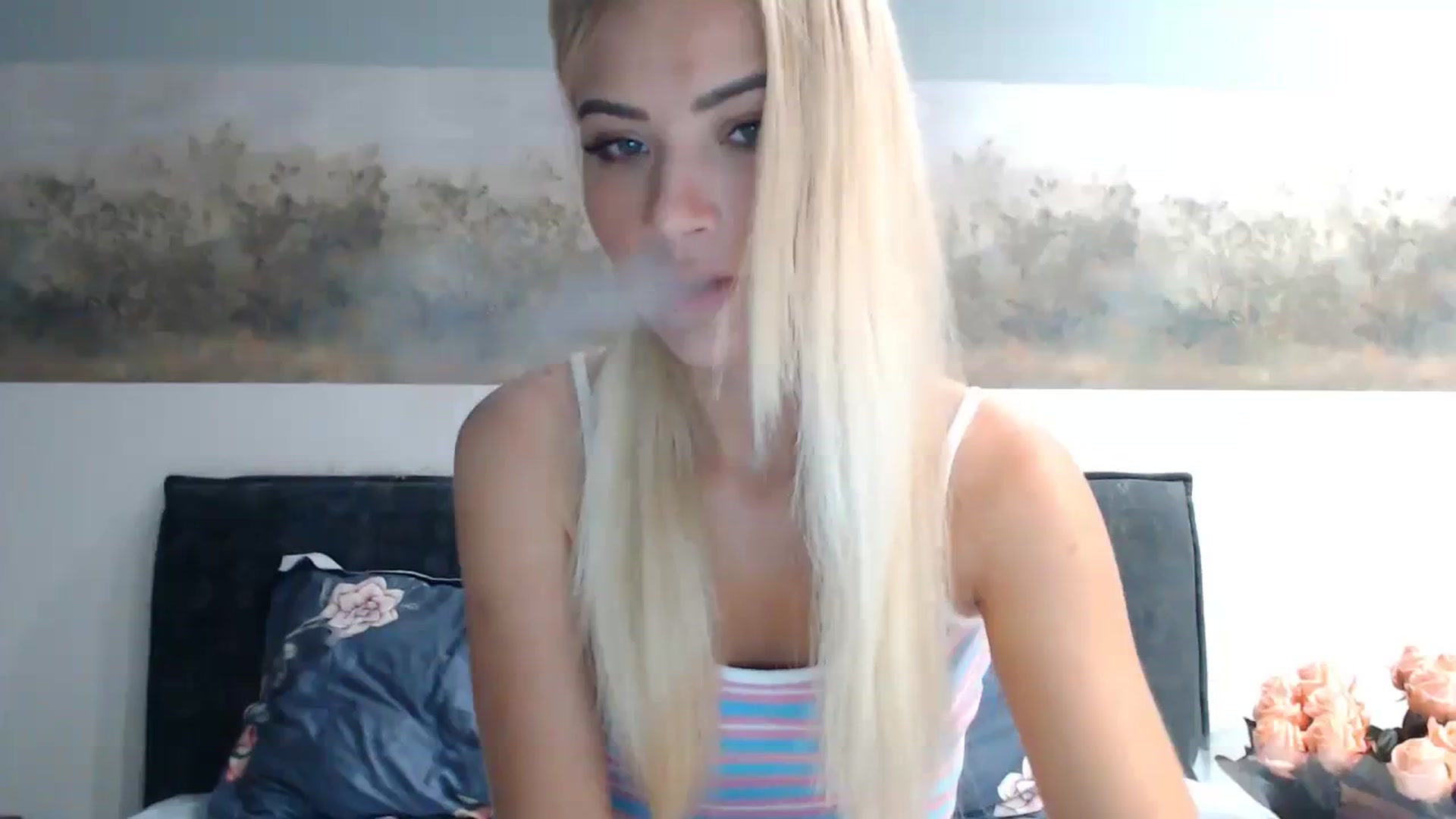 Gallery image thumbnail from bridetobe's myfreecams stream on, 02/13/2024, 04:17 image 1 of 20