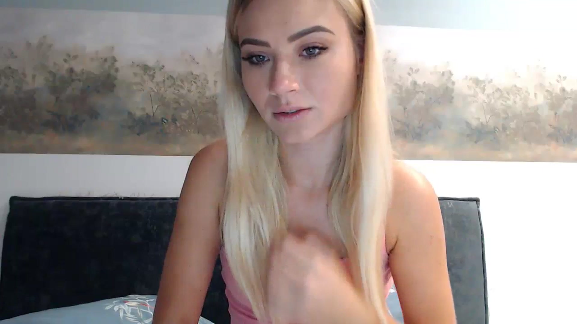 Gallery image thumbnail from bridetobe's myfreecams stream on, 02/21/2024, 05:15 image 3 of 20