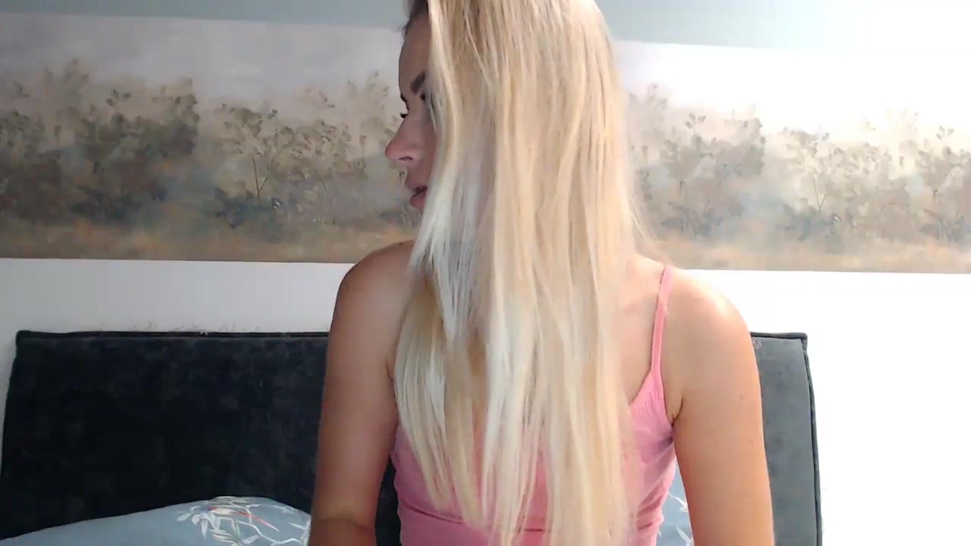 Gallery image thumbnail from bridetobe's myfreecams stream on, 02/21/2024, 05:15 image 2 of 20