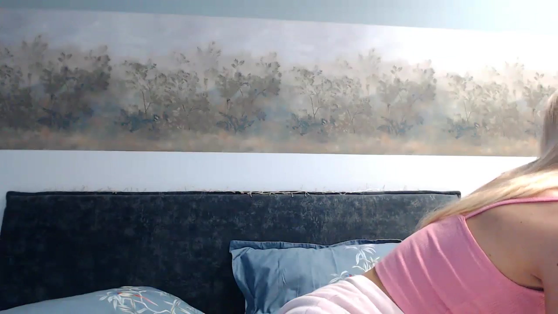 Gallery image thumbnail from bridetobe's myfreecams stream on, 02/21/2024, 05:15 image 11 of 20