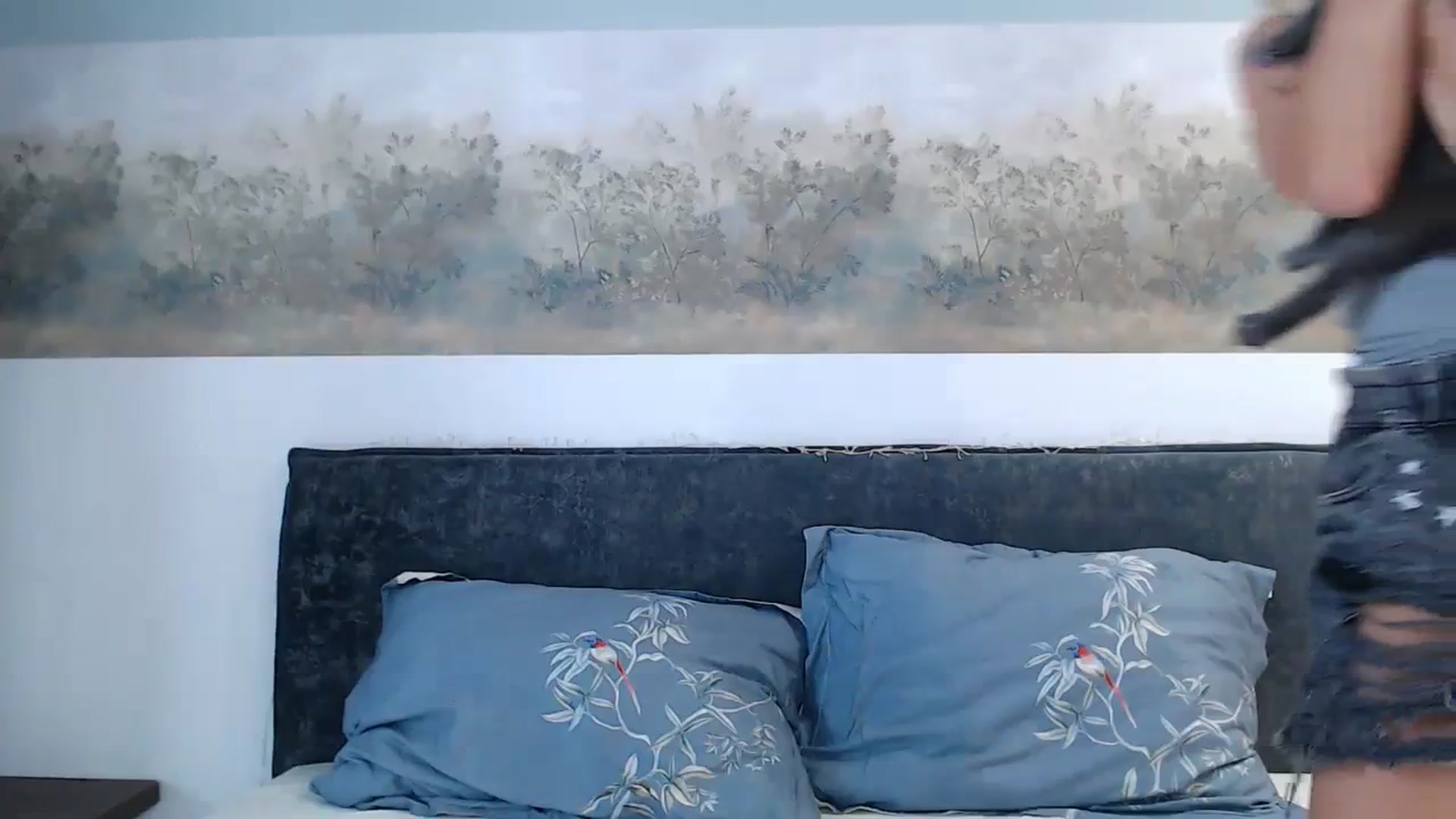 Gallery image thumbnail from bridetobe's myfreecams stream on, 02/25/2024, 05:19 image 8 of 20