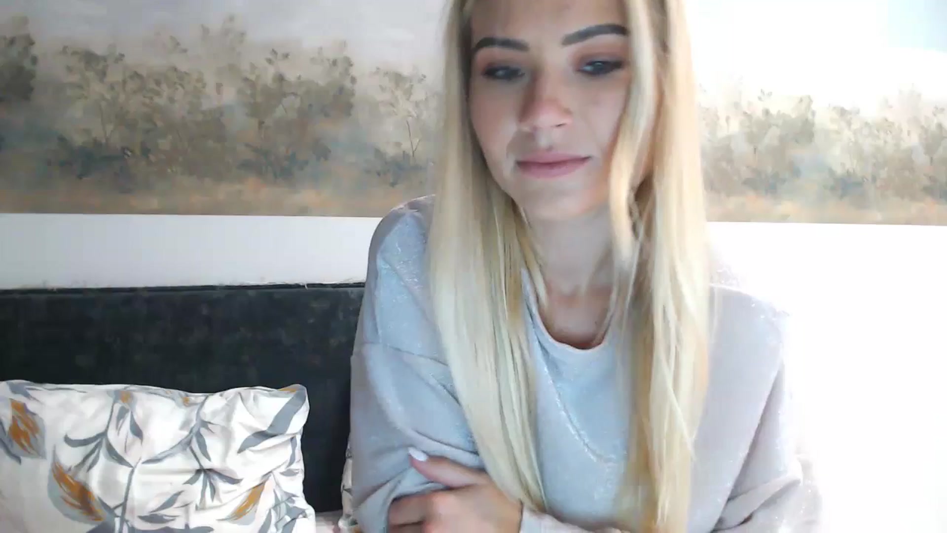 Gallery image thumbnail from bridetobe's myfreecams stream on, 03/06/2024, 02:48 image 15 of 20