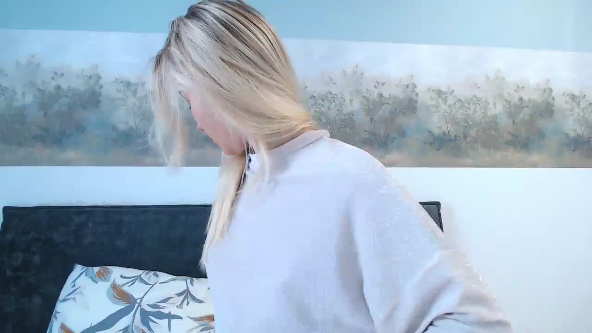 Gallery image thumbnail from bridetobe's myfreecams stream on, 03/06/2024, 06:59 image 5 of 20