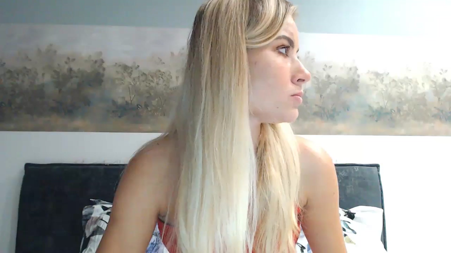 Gallery image thumbnail from bridetobe's myfreecams stream on, 03/11/2024, 03:18 image 10 of 20