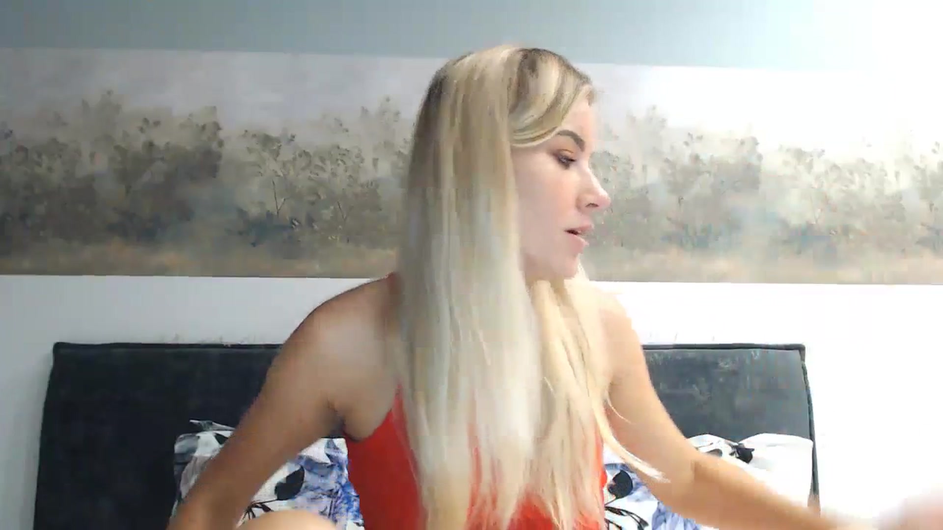 Gallery image thumbnail from bridetobe's myfreecams stream on, 03/11/2024, 03:18 image 16 of 20