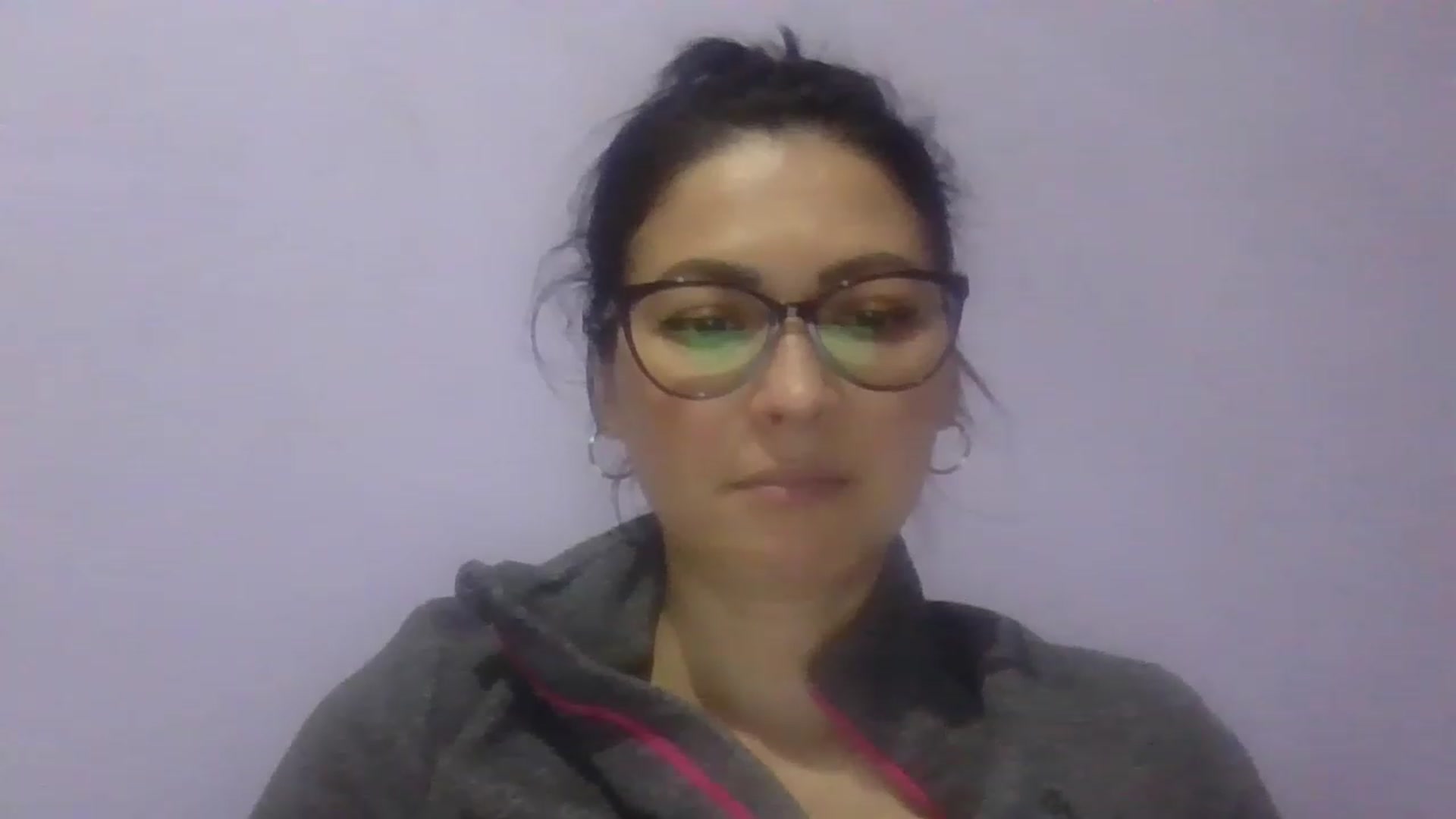 Gallery image thumbnail from brunette_glam's myfreecams stream on, 01/20/2023, 16:38 image 14 of 20