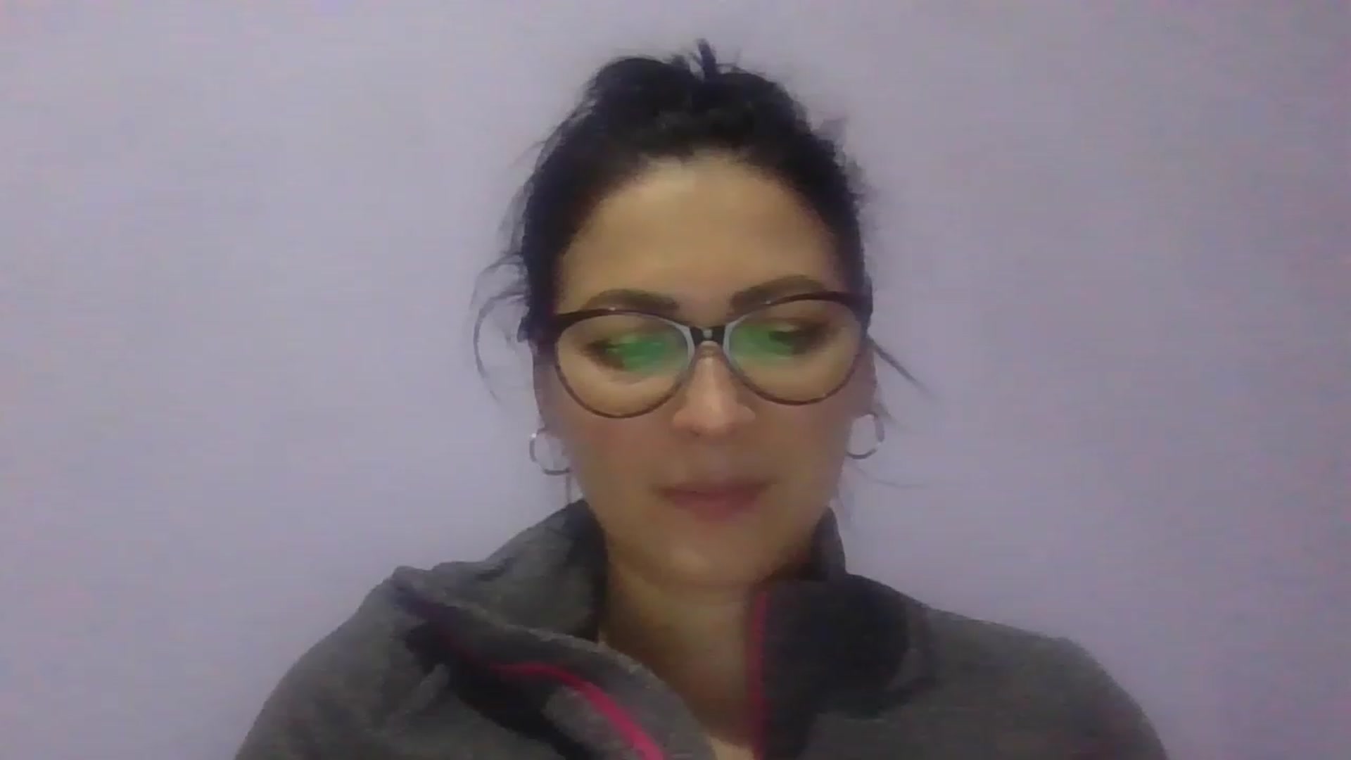 Gallery image thumbnail from brunette_glam's myfreecams stream on, 01/20/2023, 16:38 image 4 of 20