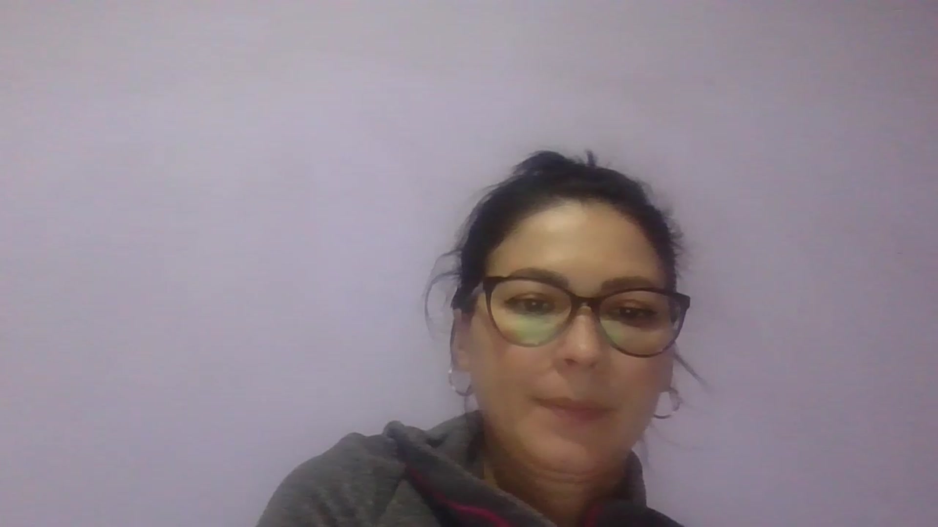 Gallery image thumbnail from brunette_glam's myfreecams stream on, 01/20/2023, 16:38 image 10 of 20