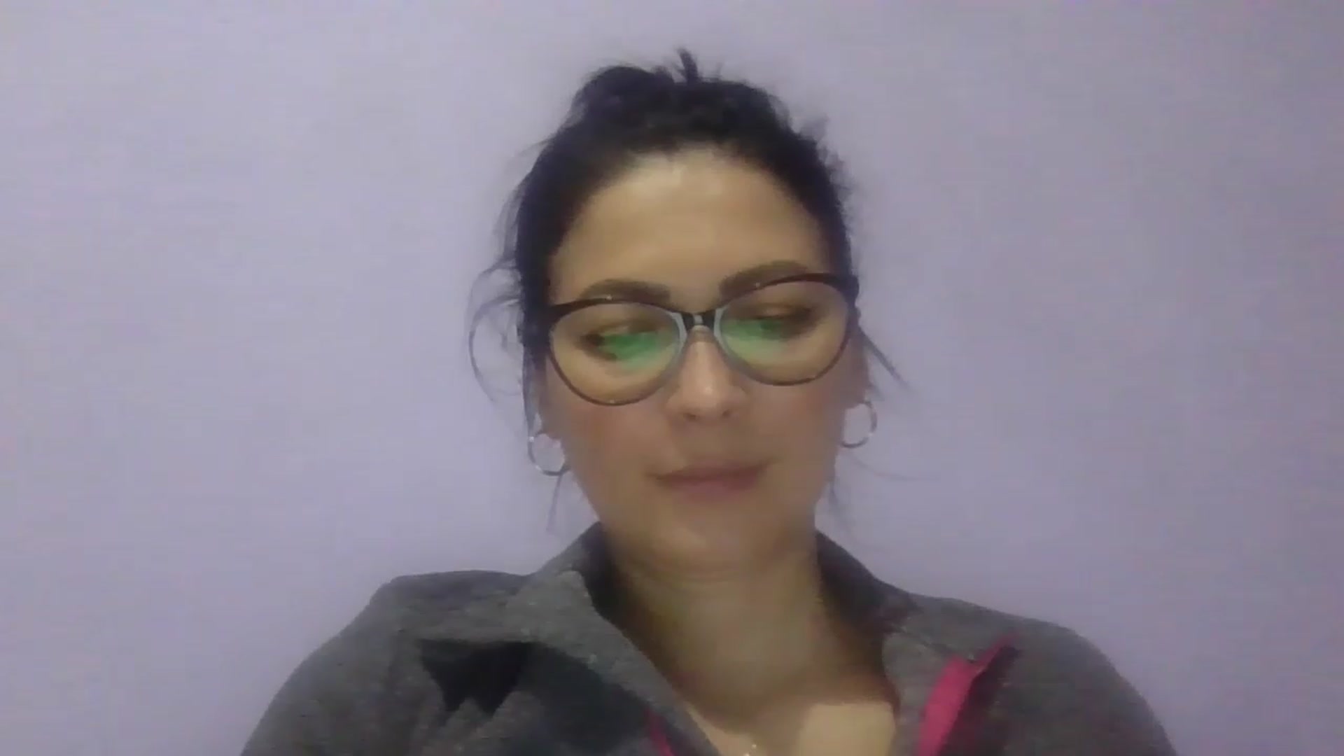 Gallery image thumbnail from brunette_glam's myfreecams stream on, 01/20/2023, 16:38 image 19 of 20