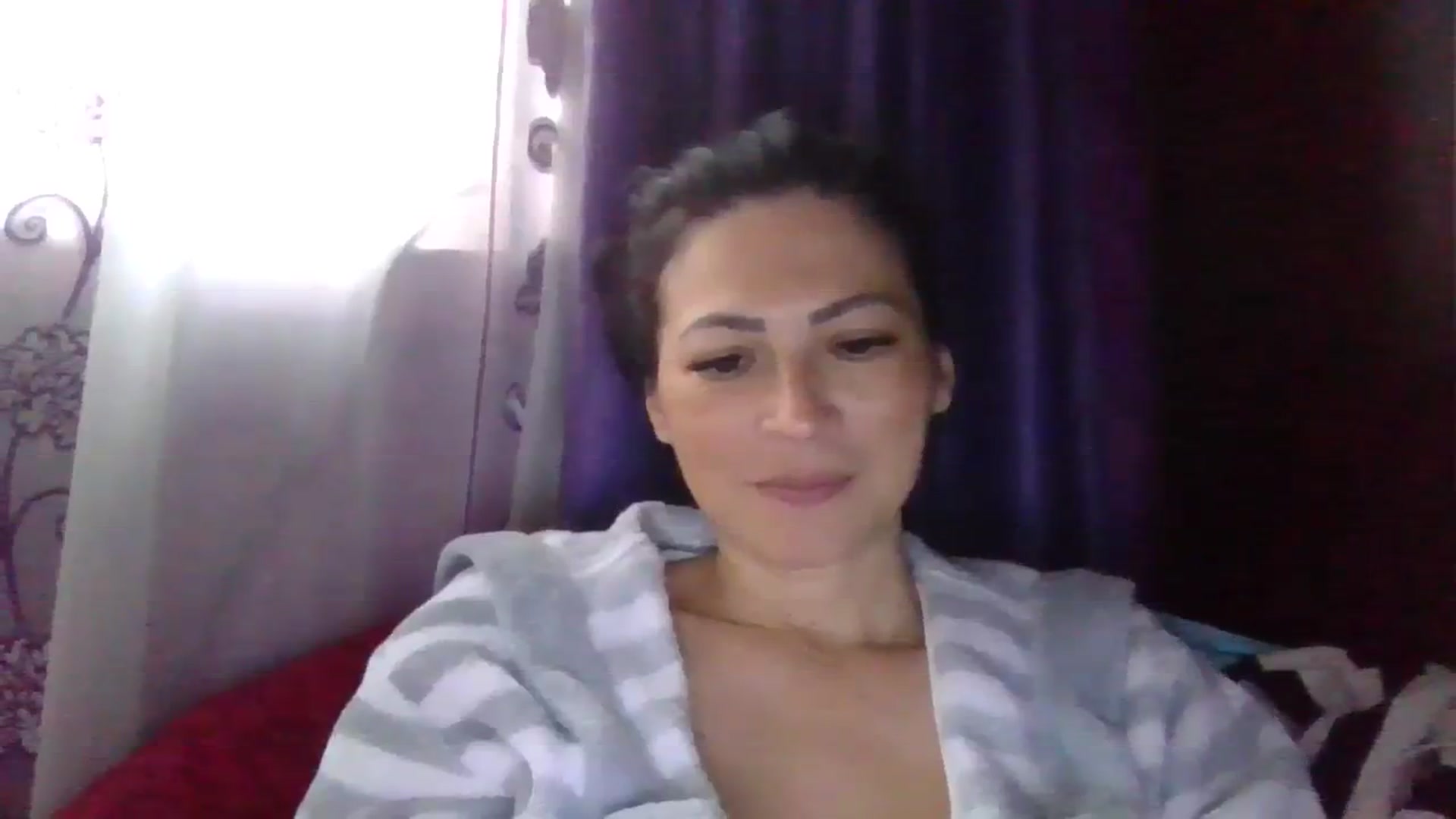 Gallery image thumbnail from brunette_glam's myfreecams stream on, 07/26/2023, 16:51 image 13 of 20