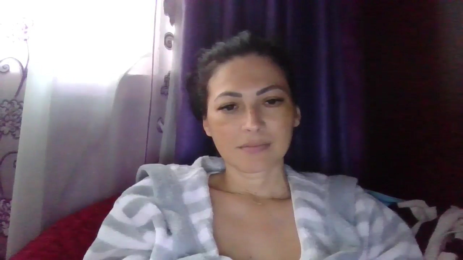 Gallery image thumbnail from brunette_glam's myfreecams stream on, 07/26/2023, 16:51 image 10 of 20