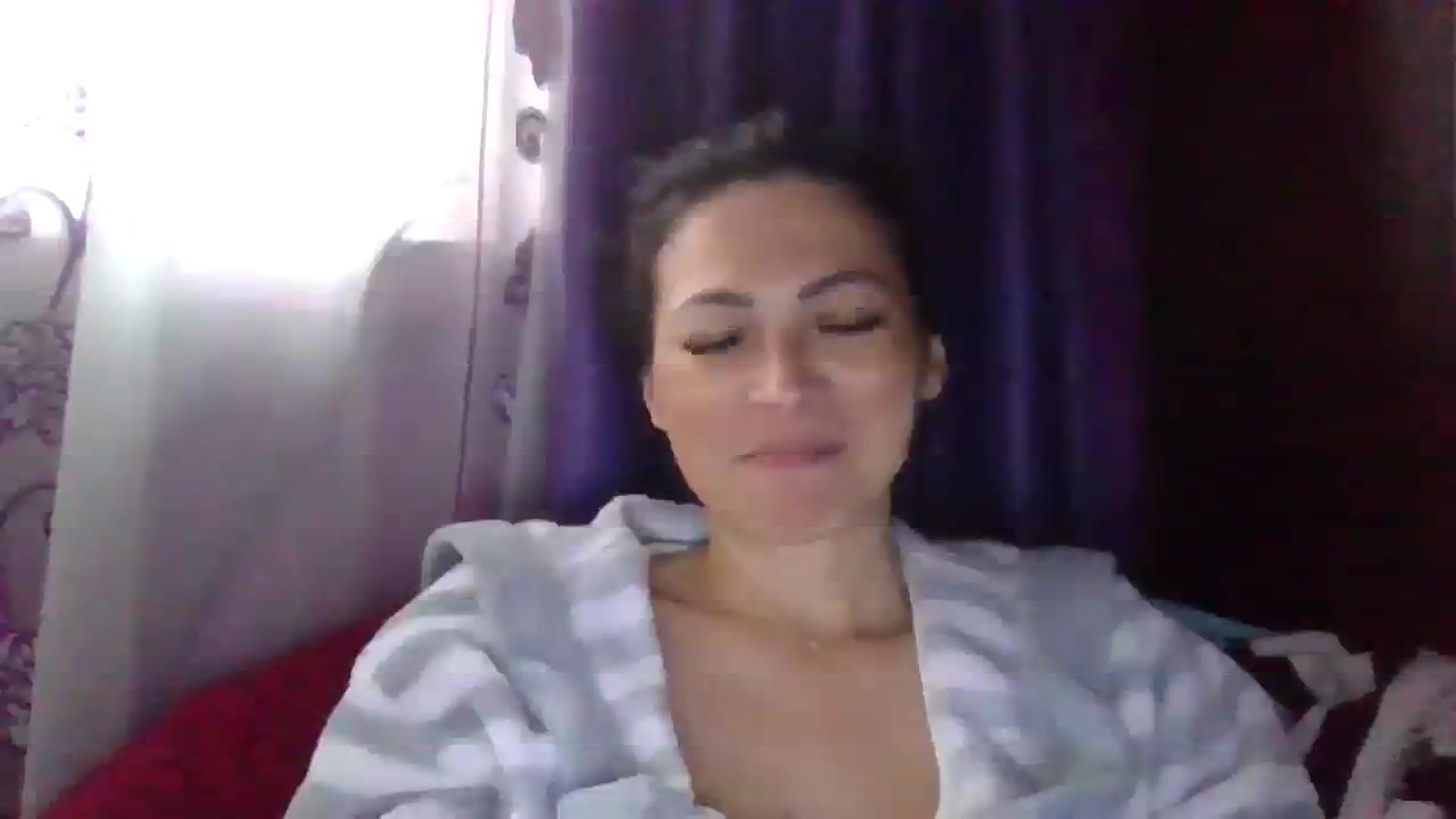 Gallery image thumbnail from brunette_glam's myfreecams stream on, 07/26/2023, 16:51 image 14 of 20