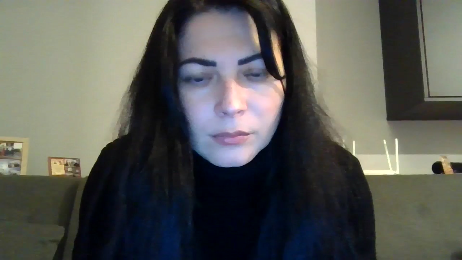 Gallery image thumbnail from brunette_glam's myfreecams stream on, 01/09/2024, 16:51 image 2 of 20