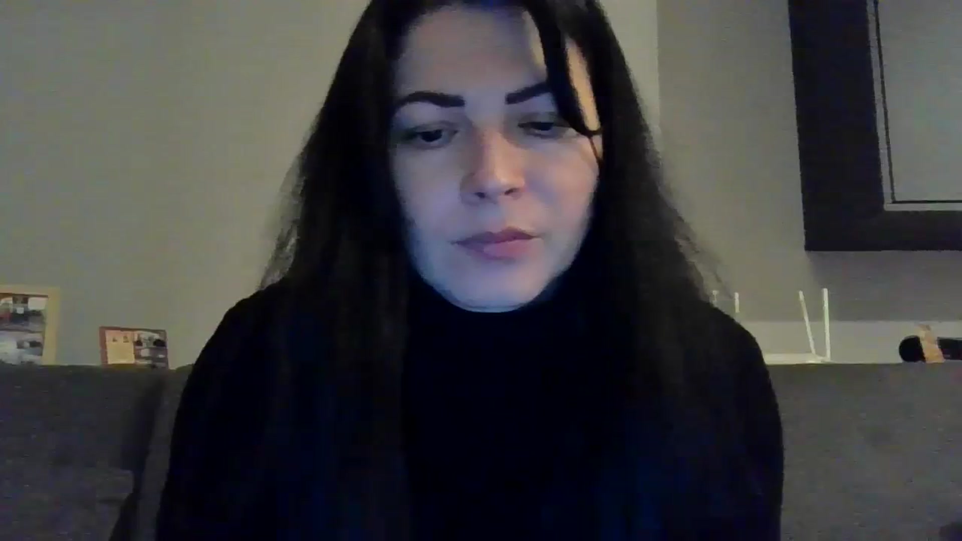 Gallery image thumbnail from brunette_glam's myfreecams stream on, 01/09/2024, 16:51 image 8 of 20
