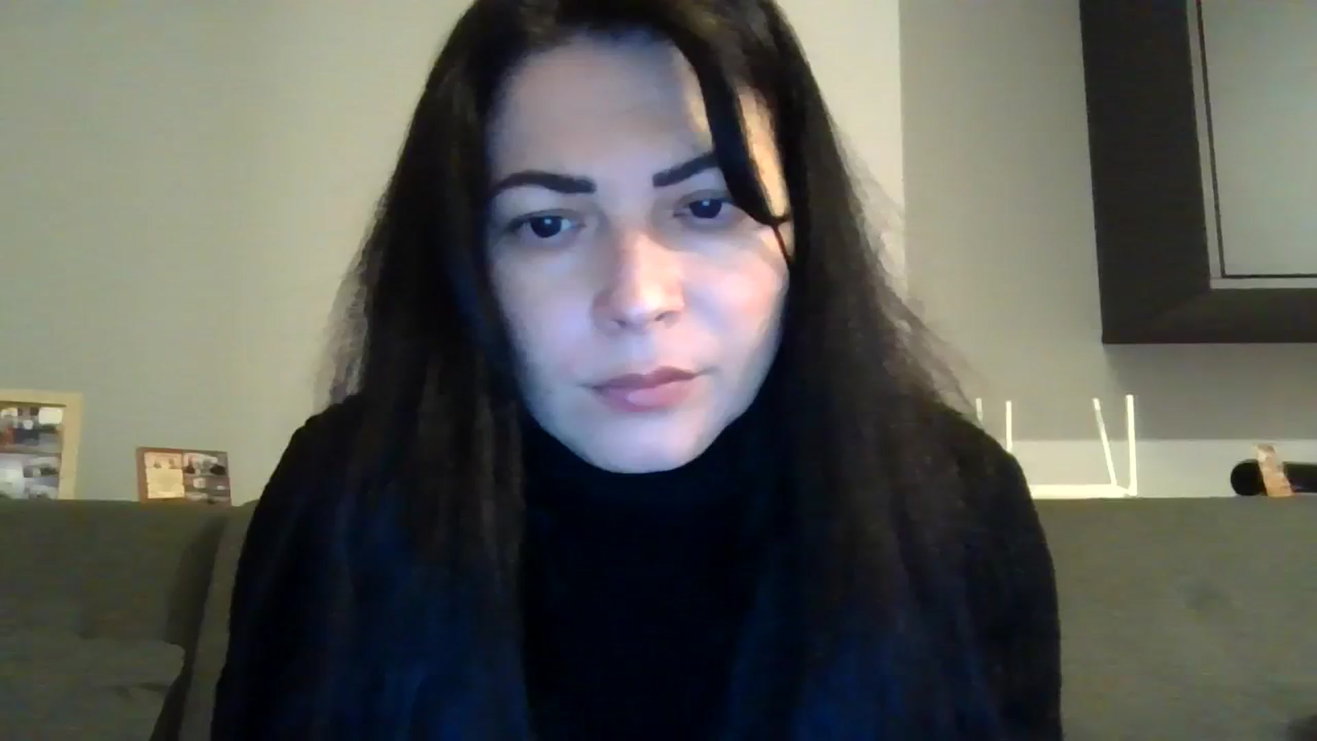 Gallery image thumbnail from brunette_glam's myfreecams stream on, 01/09/2024, 16:51 image 7 of 20