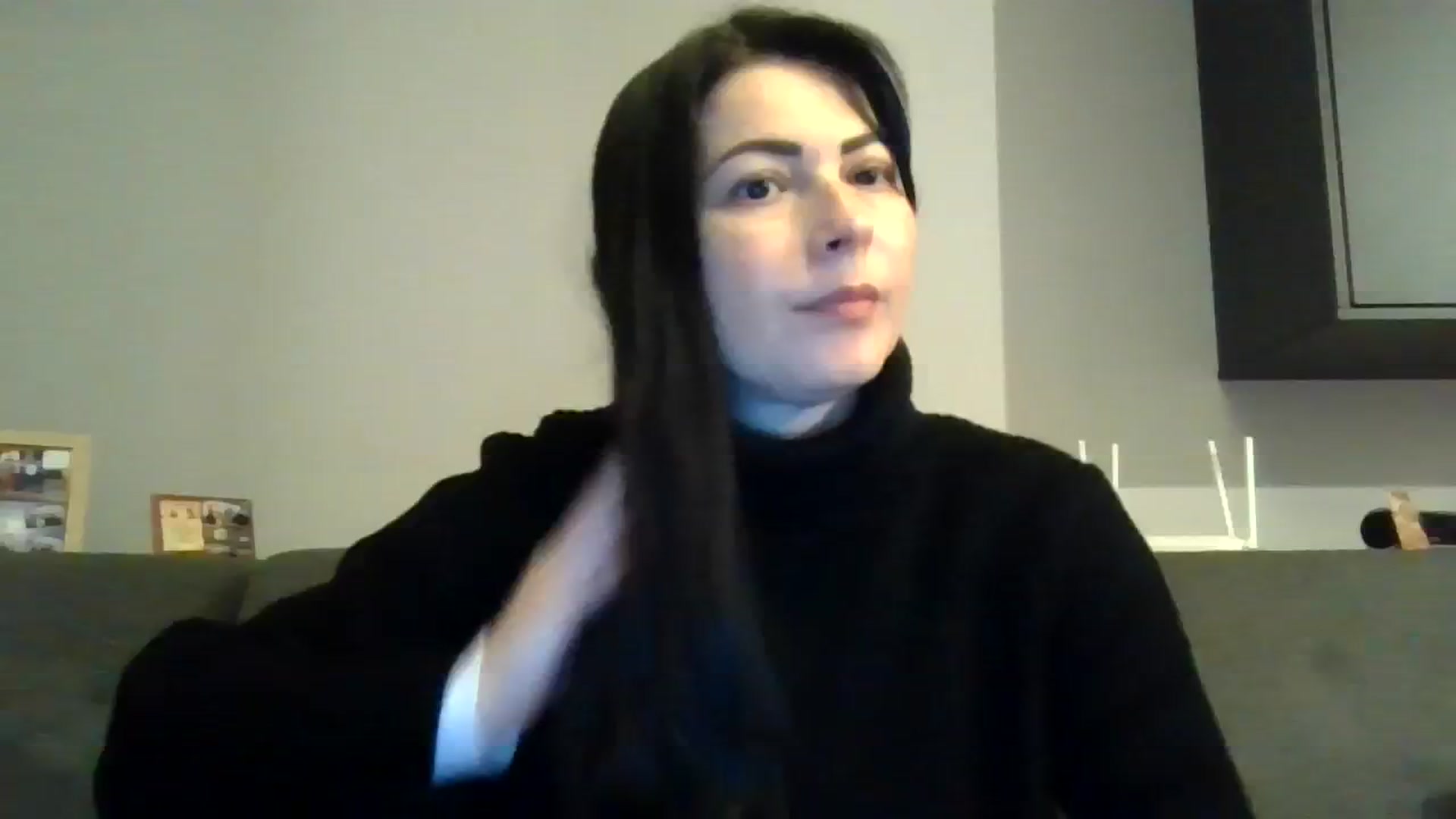 Gallery image thumbnail from brunette_glam's myfreecams stream on, 01/09/2024, 16:51 image 9 of 20