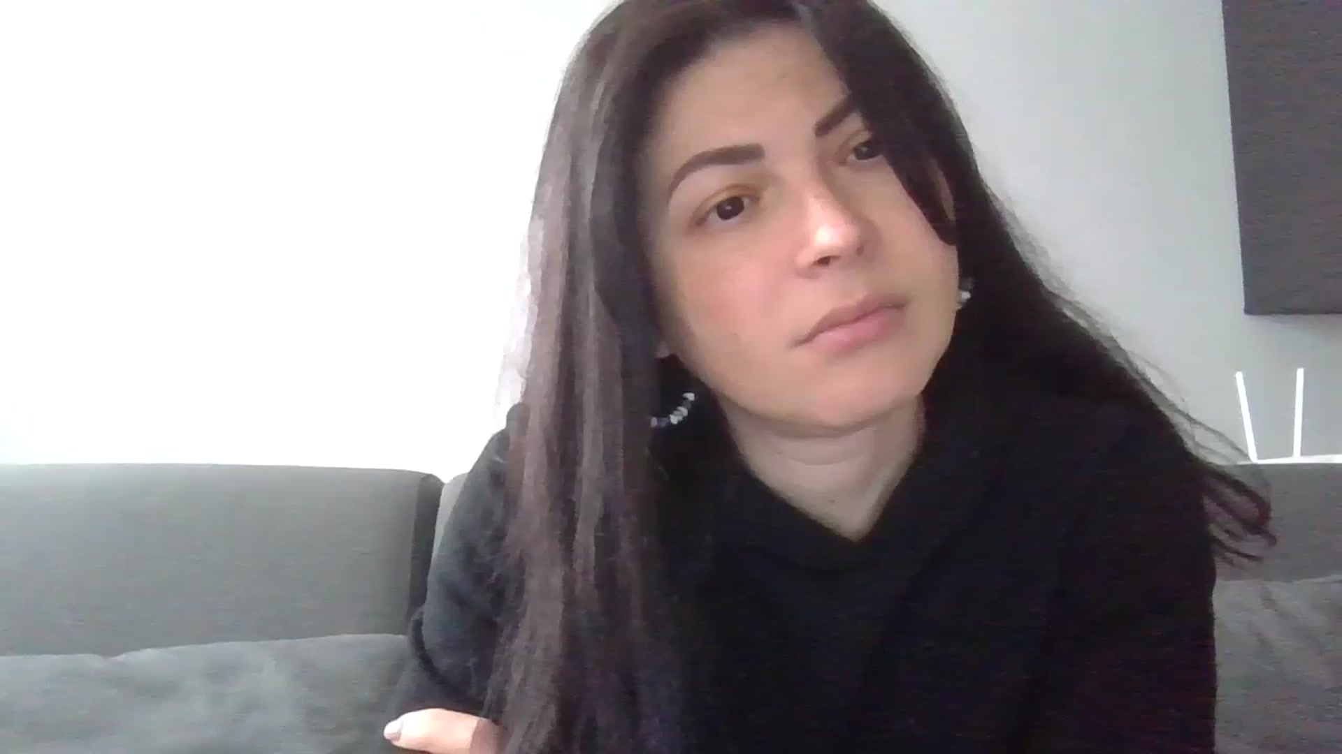 Gallery image thumbnail from brunette_glam's myfreecams stream on, 03/31/2024, 16:39 image 6 of 20