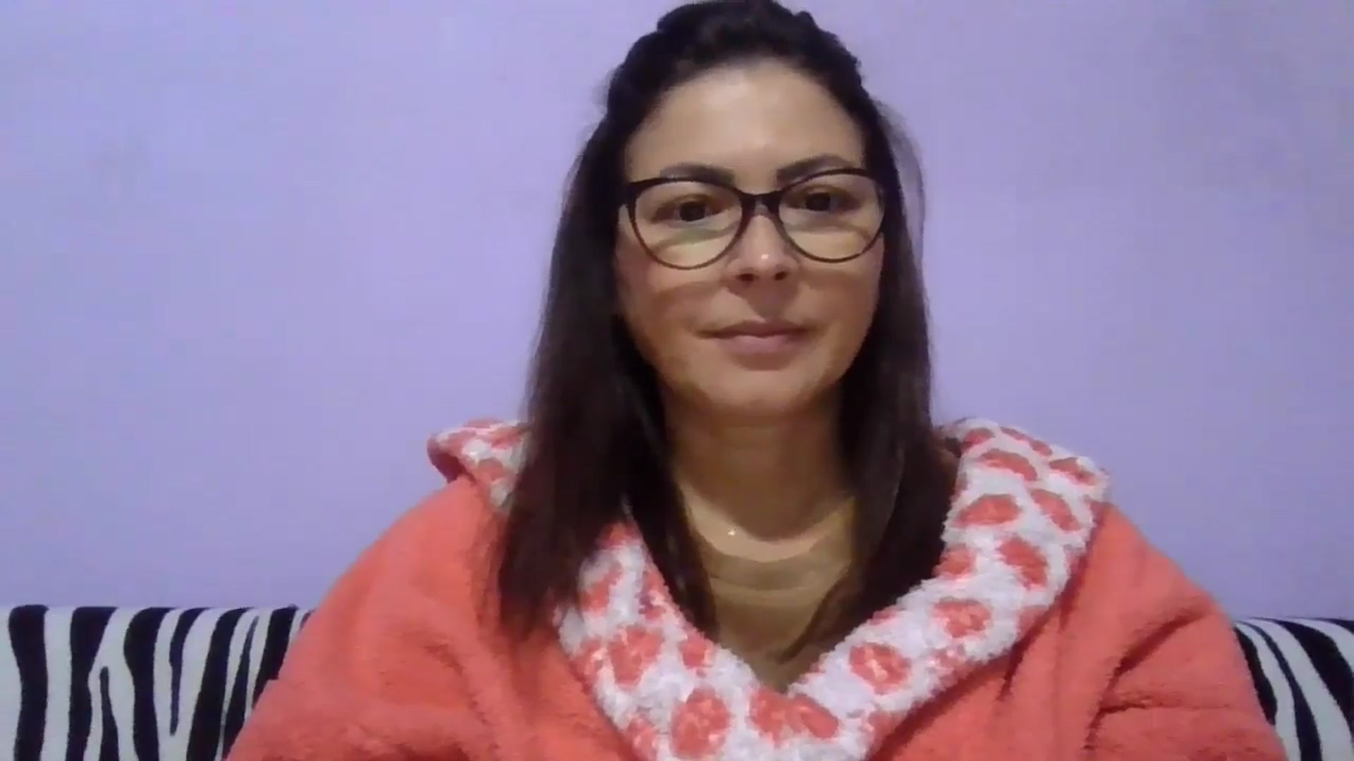 Gallery image thumbnail from brunette_glam's myfreecams stream on, 10/31/2024, 20:21 image 10 of 20