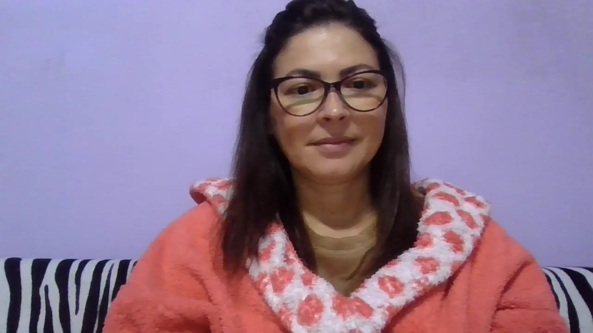 Gallery image thumbnail from brunette_glam's myfreecams stream on, 10/31/2024, 20:21 image 15 of 20