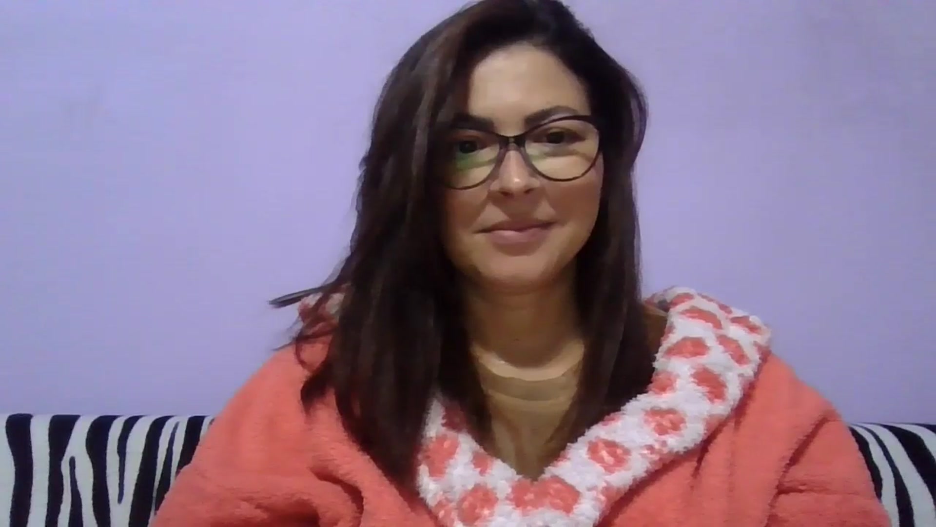Gallery image thumbnail from brunette_glam's myfreecams stream on, 10/31/2024, 20:21 image 20 of 20