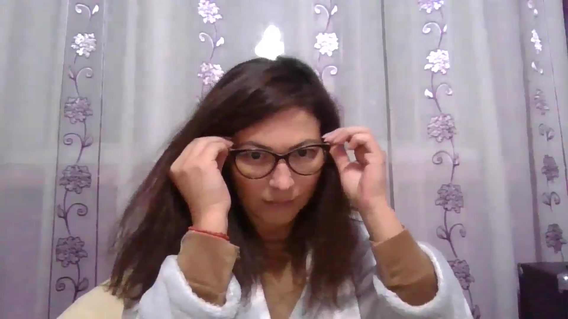 Gallery image thumbnail from brunette_glam's myfreecams stream on, 11/04/2024, 20:46 image 7 of 20