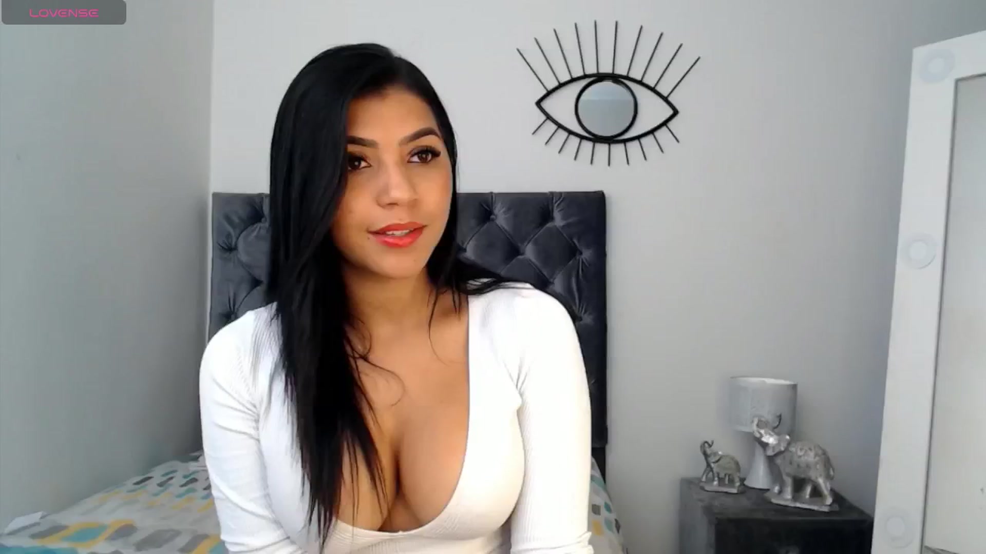 Gallery image thumbnail from brunette_nice's myfreecams stream on, 07/11/2024, 14:13 image 8 of 20