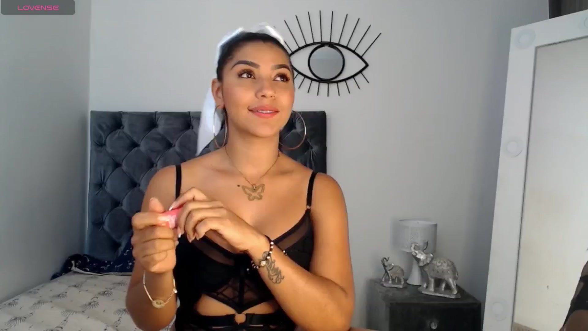 Gallery image thumbnail from brunette_nice's myfreecams stream on, 08/06/2024, 17:19 image 17 of 20