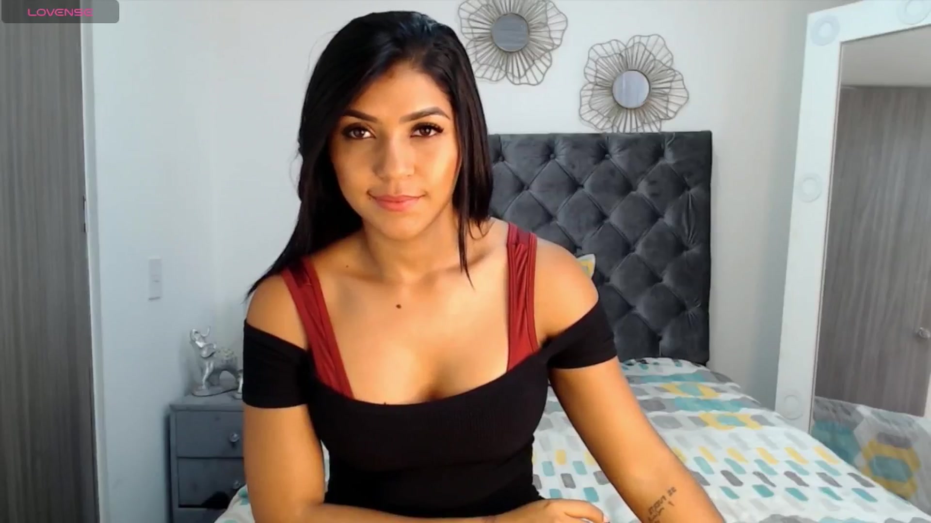 Gallery image thumbnail from brunette_nice's myfreecams stream on, 05/30/2025, 17:52 image 16 of 20