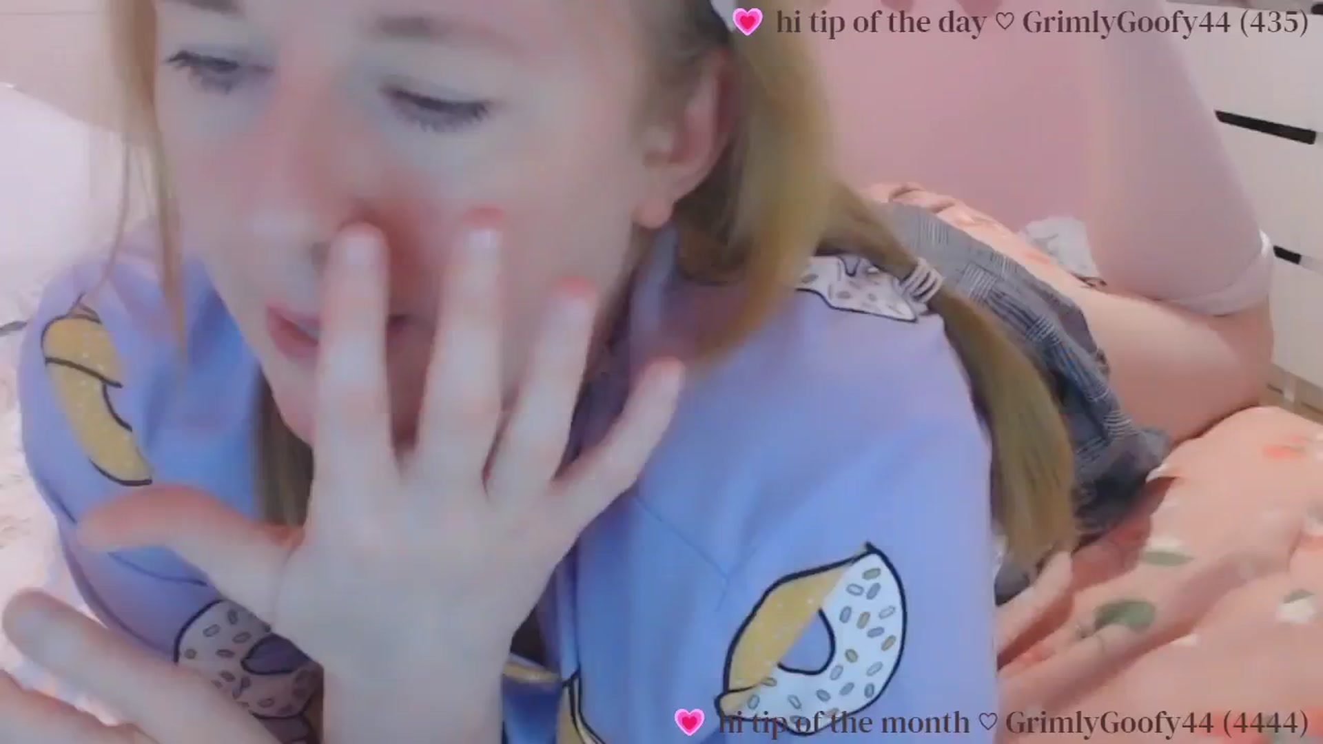 Gallery image thumbnail from bubblegumbun's myfreecams stream on, 03/25/2025, 24:05 image 6 of 20
