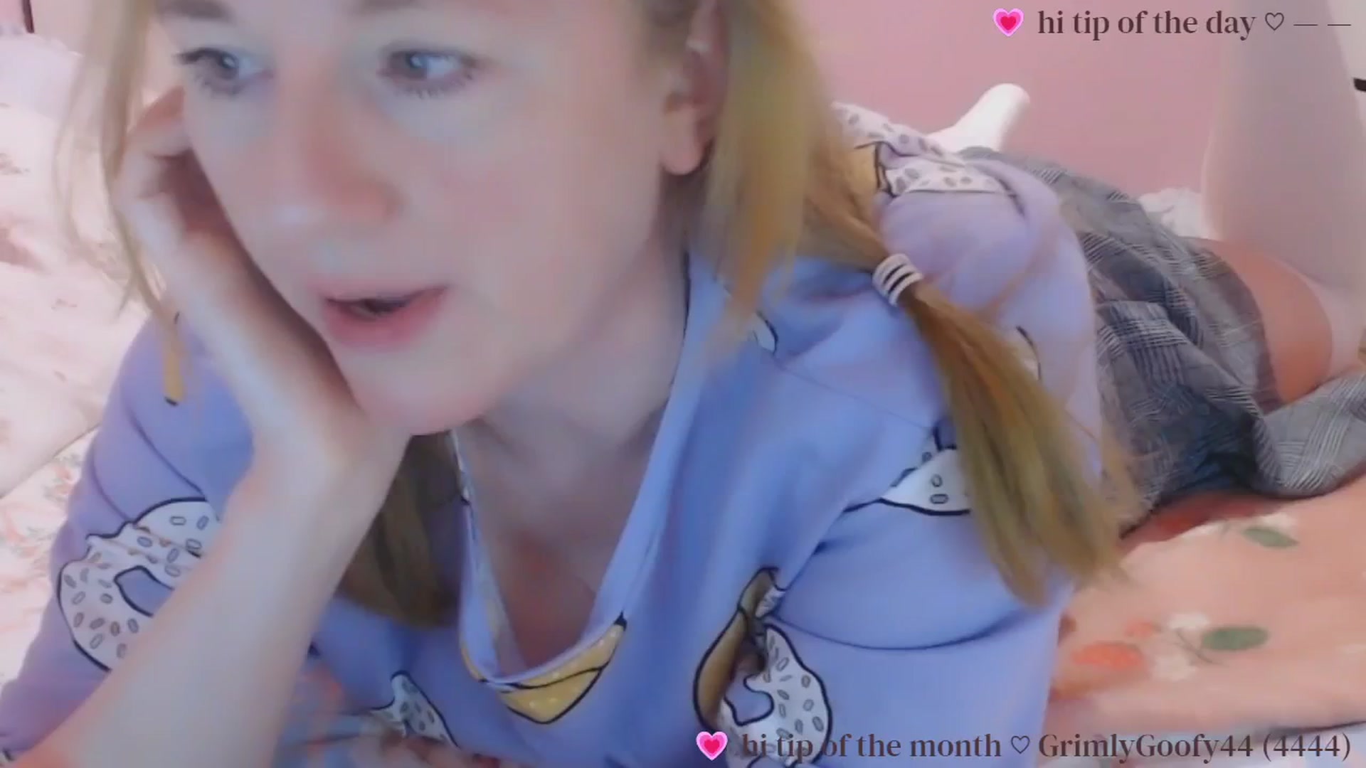 Gallery image thumbnail from bubblegumbun's myfreecams stream on, 03/25/2025, 24:05 image 1 of 20
