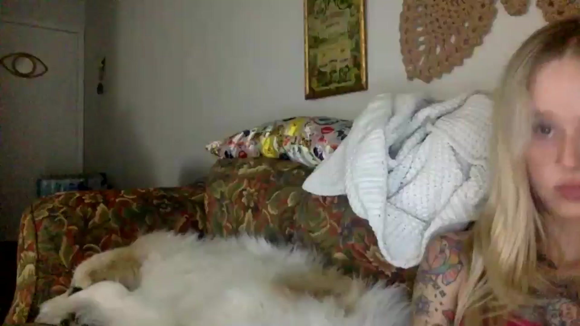 Gallery image thumbnail from bunnygirl's myfreecams stream on, 12/04/2025, 22:08 image 12 of 20