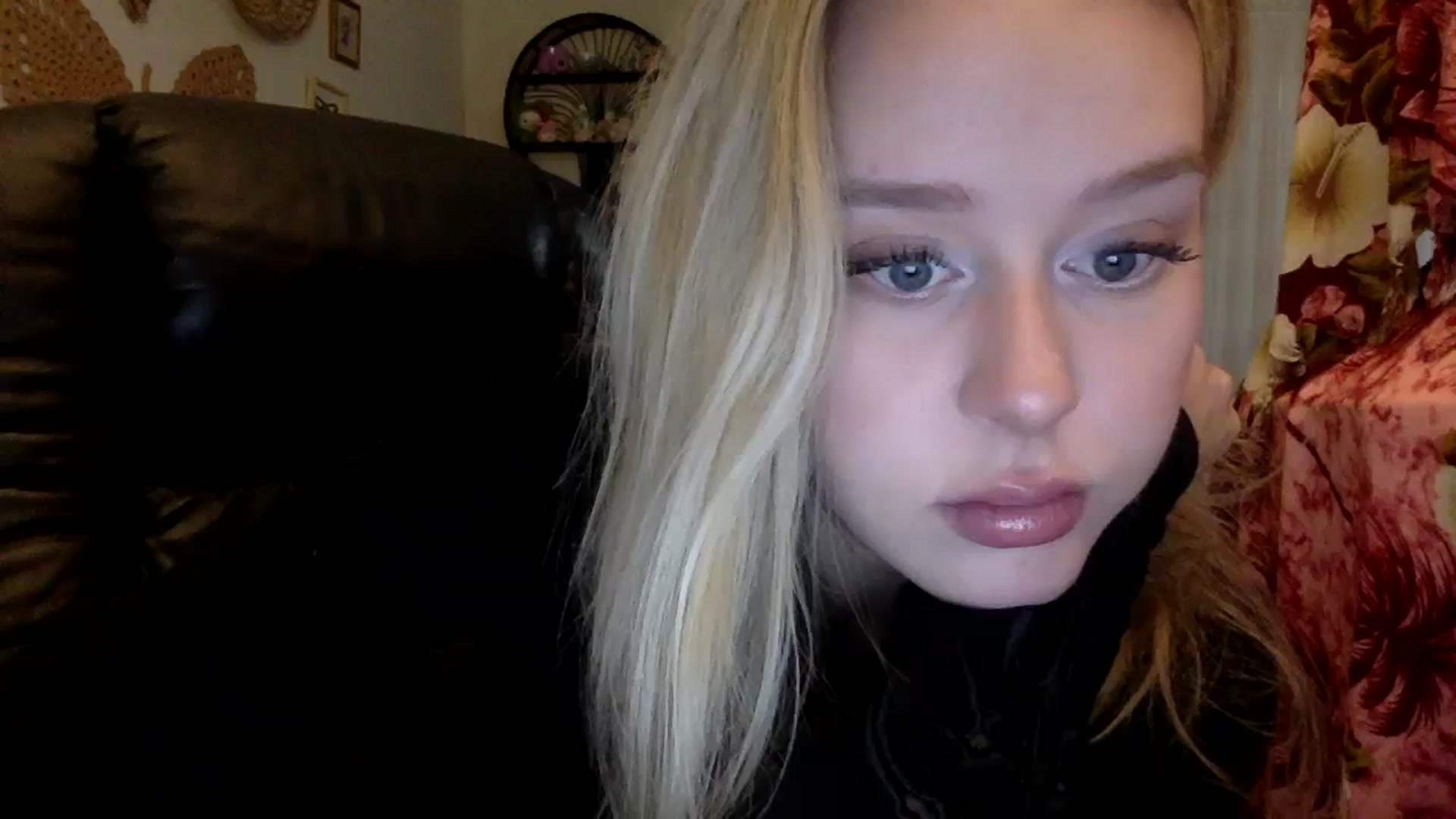 Gallery image thumbnail from bunnygirl's myfreecams stream on, 12/11/2025, 16:23 image 1 of 20