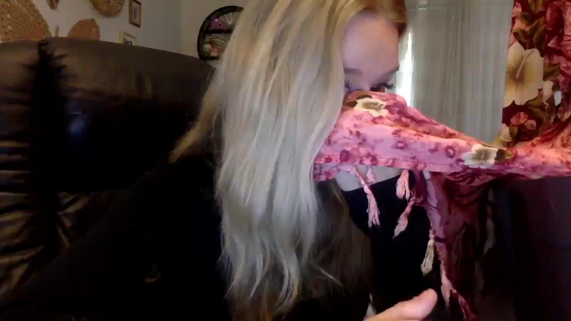 Gallery image thumbnail from bunnygirl's myfreecams stream on, 12/11/2025, 16:23 image 3 of 20