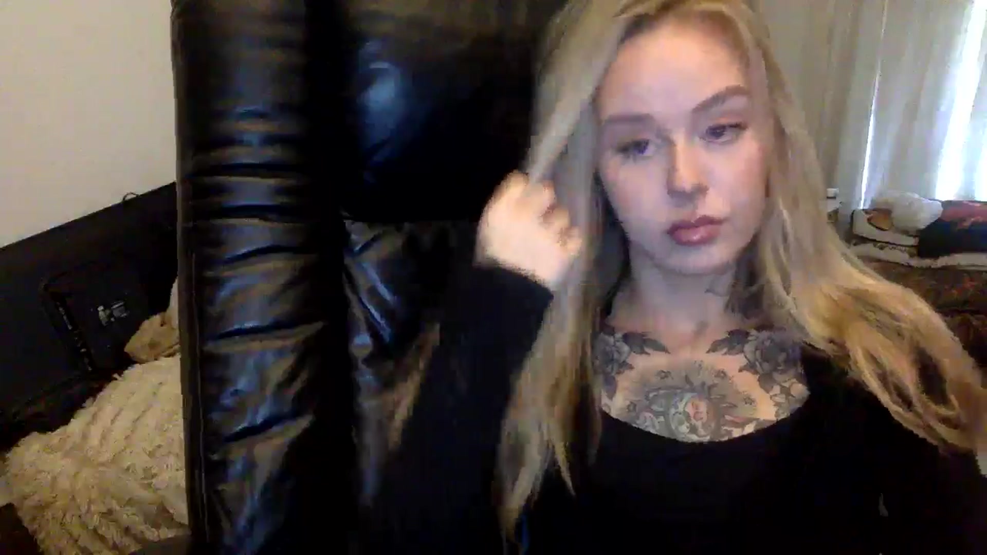 Gallery image thumbnail from bunnygirl's myfreecams stream on, 12/11/2025, 16:23 image 6 of 20