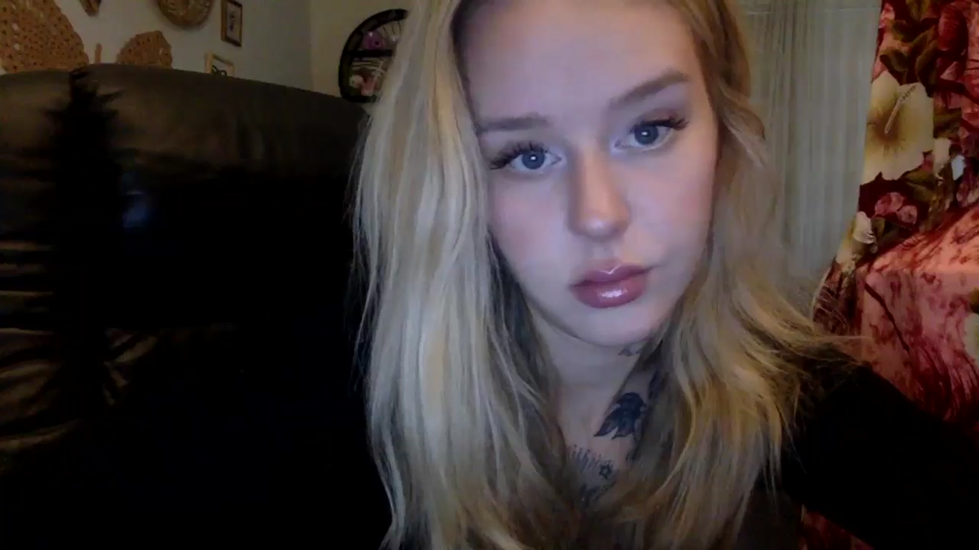 Gallery image thumbnail from bunnygirl's myfreecams stream on, 12/11/2025, 16:23 image 2 of 20