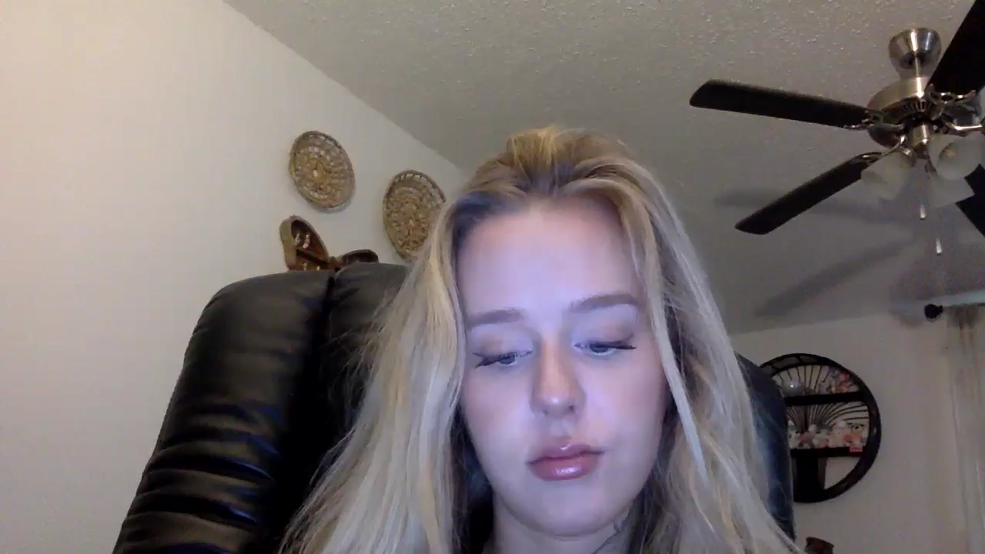 Gallery image thumbnail from bunnygirl's myfreecams stream on, 12/11/2025, 16:23 image 13 of 20