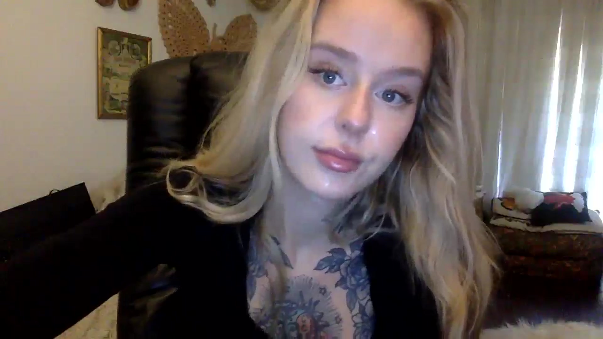 Gallery image thumbnail from bunnygirl's myfreecams stream on, 12/11/2025, 16:23 image 10 of 20