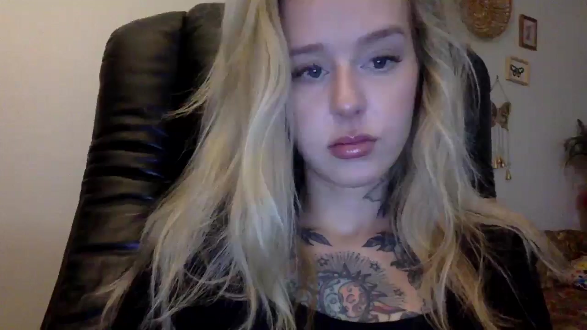 Gallery image thumbnail from bunnygirl's myfreecams stream on, 12/11/2025, 16:23 image 19 of 20