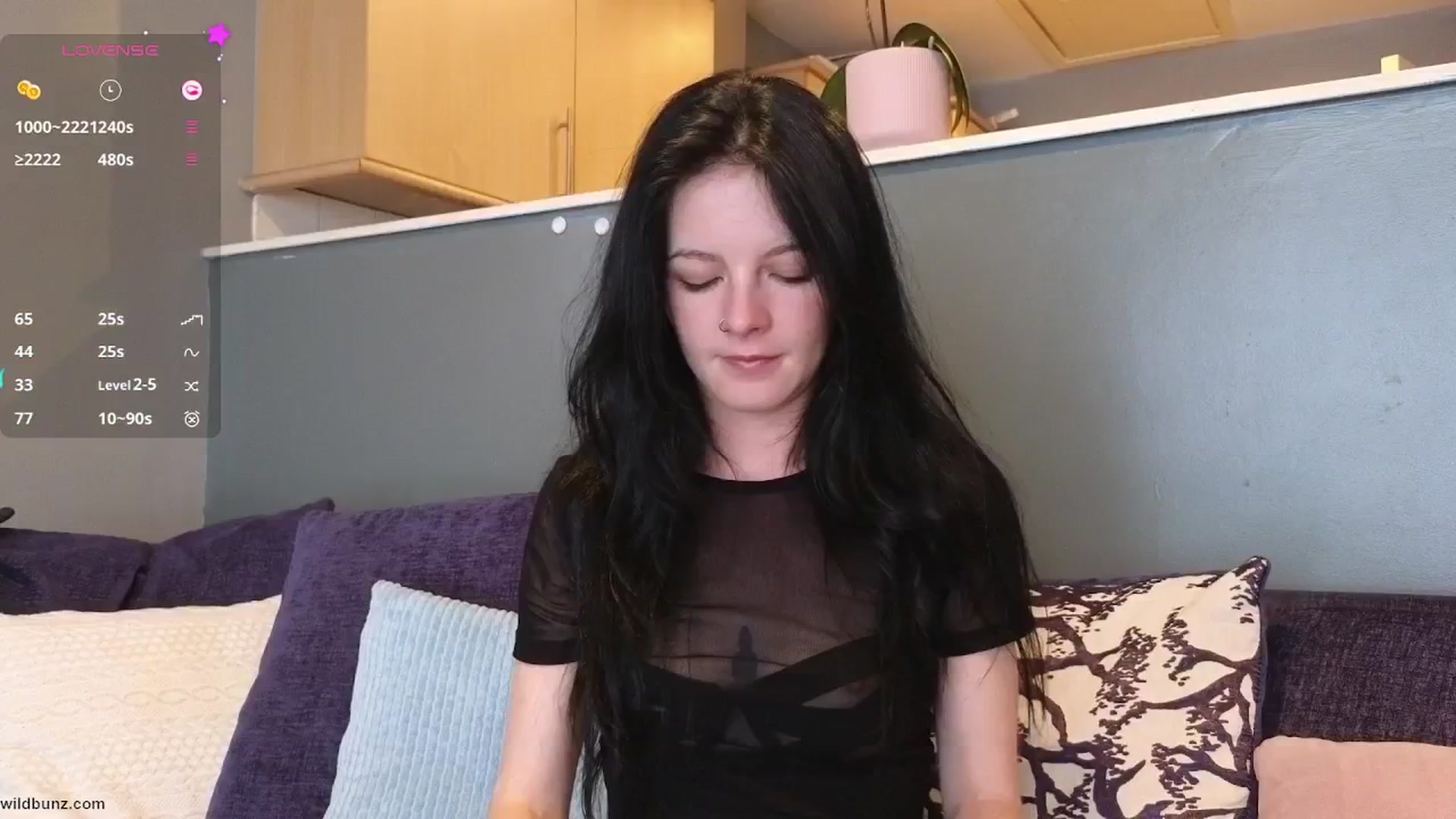 Gallery image thumbnail from bunz_x's myfreecams stream on, 06/02/2025, 14:09 image 16 of 20