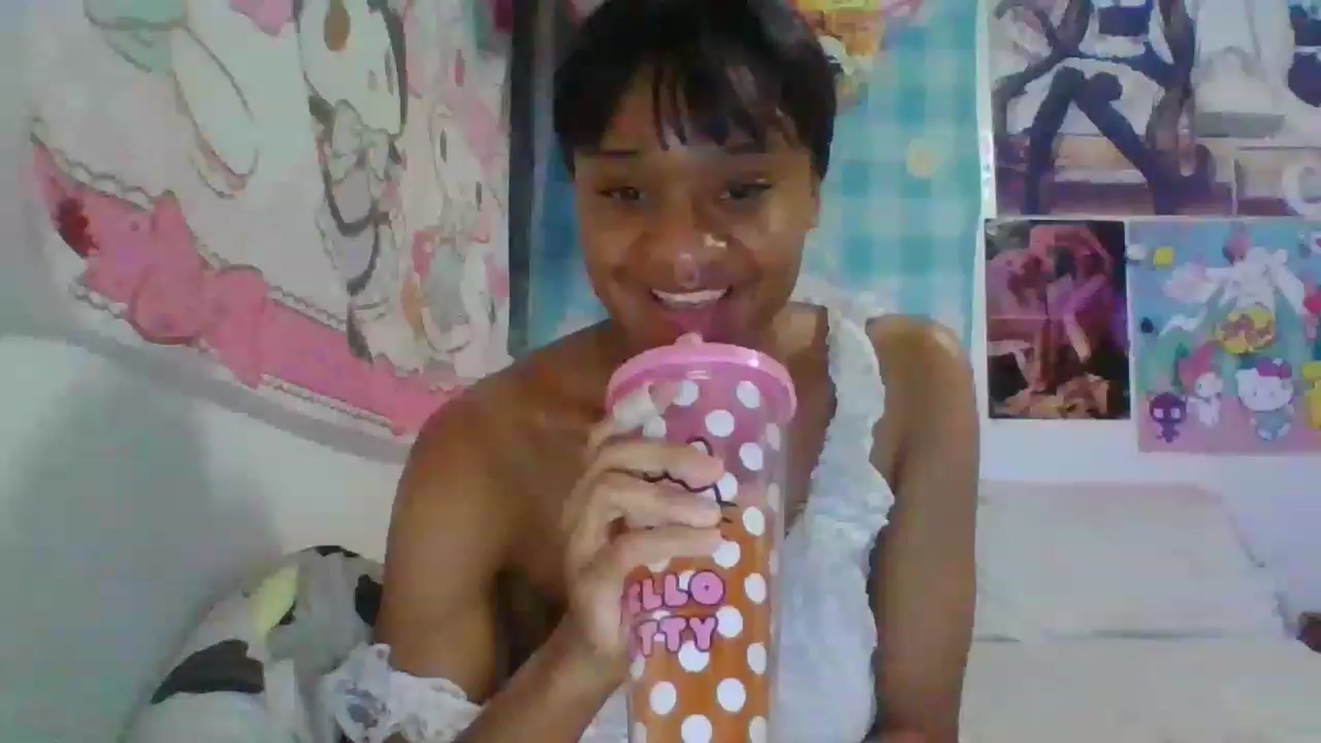 Gallery image thumbnail from bustybarbie_'s myfreecams stream on, 11/20/2022, 04:50 image 5 of 20