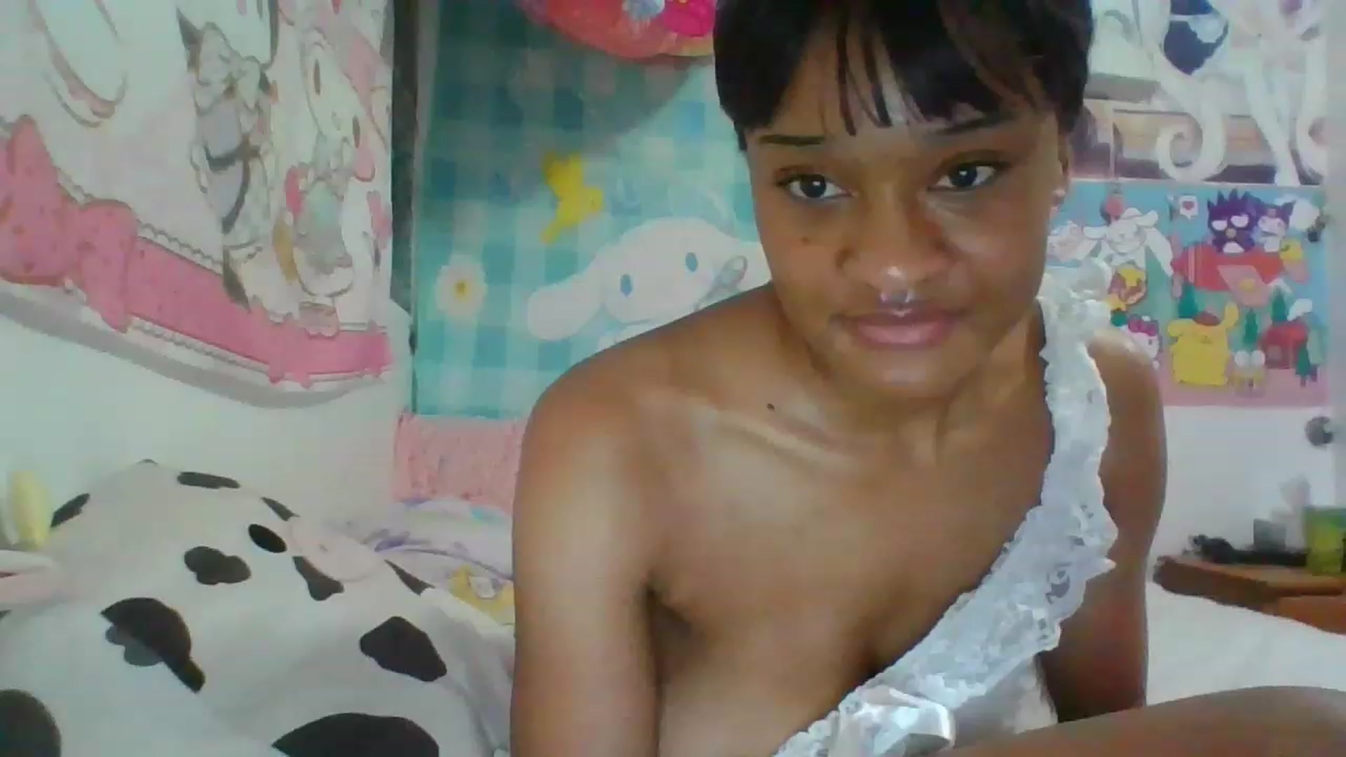 Gallery image thumbnail from bustybarbie_'s myfreecams stream on, 11/20/2022, 04:50 image 2 of 20