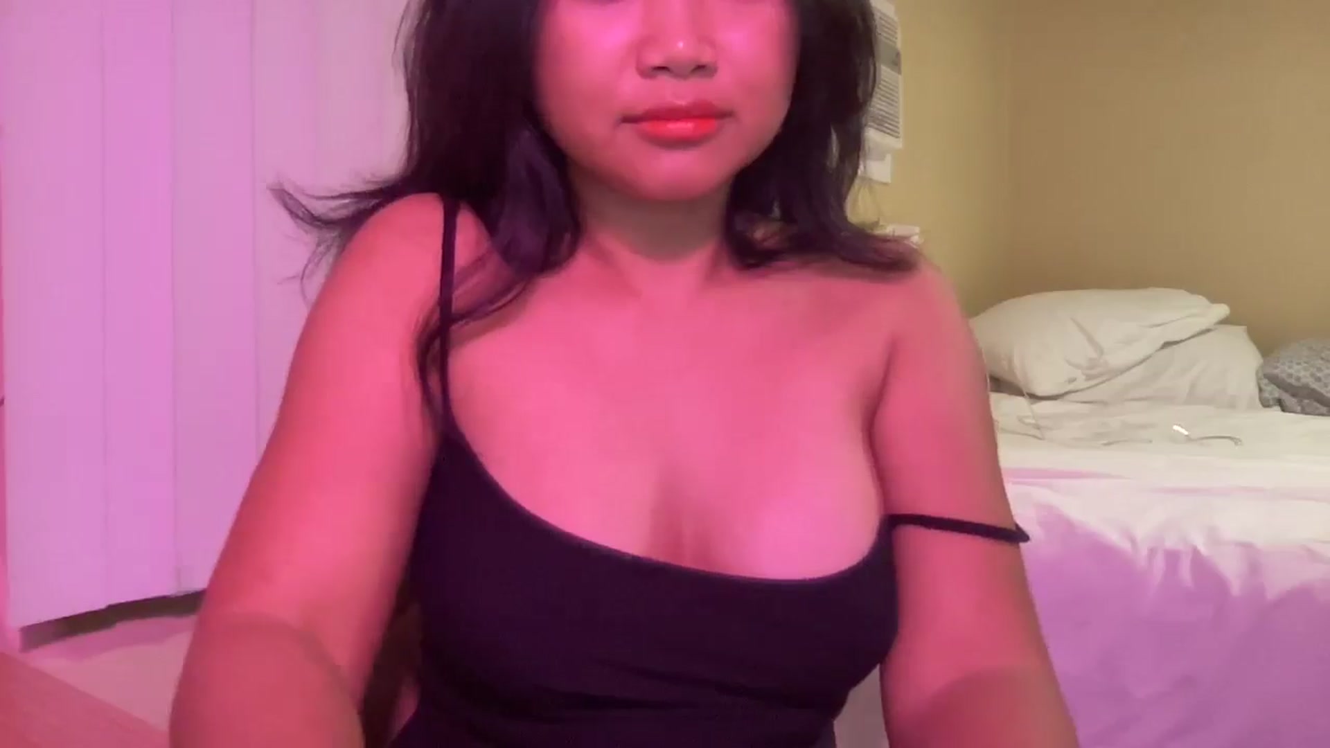 Gallery image thumbnail from buttercupss's myfreecams stream on, 03/07/2025, 08:20 image 19 of 20