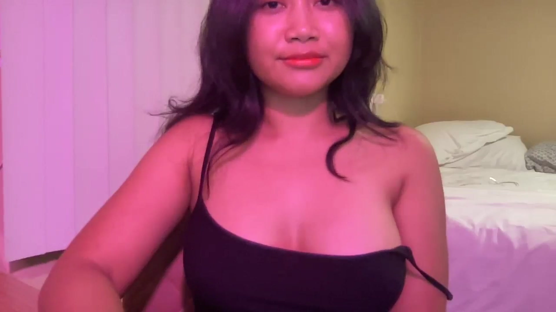 Gallery image thumbnail from buttercupss's myfreecams stream on, 03/07/2025, 08:20 image 8 of 20